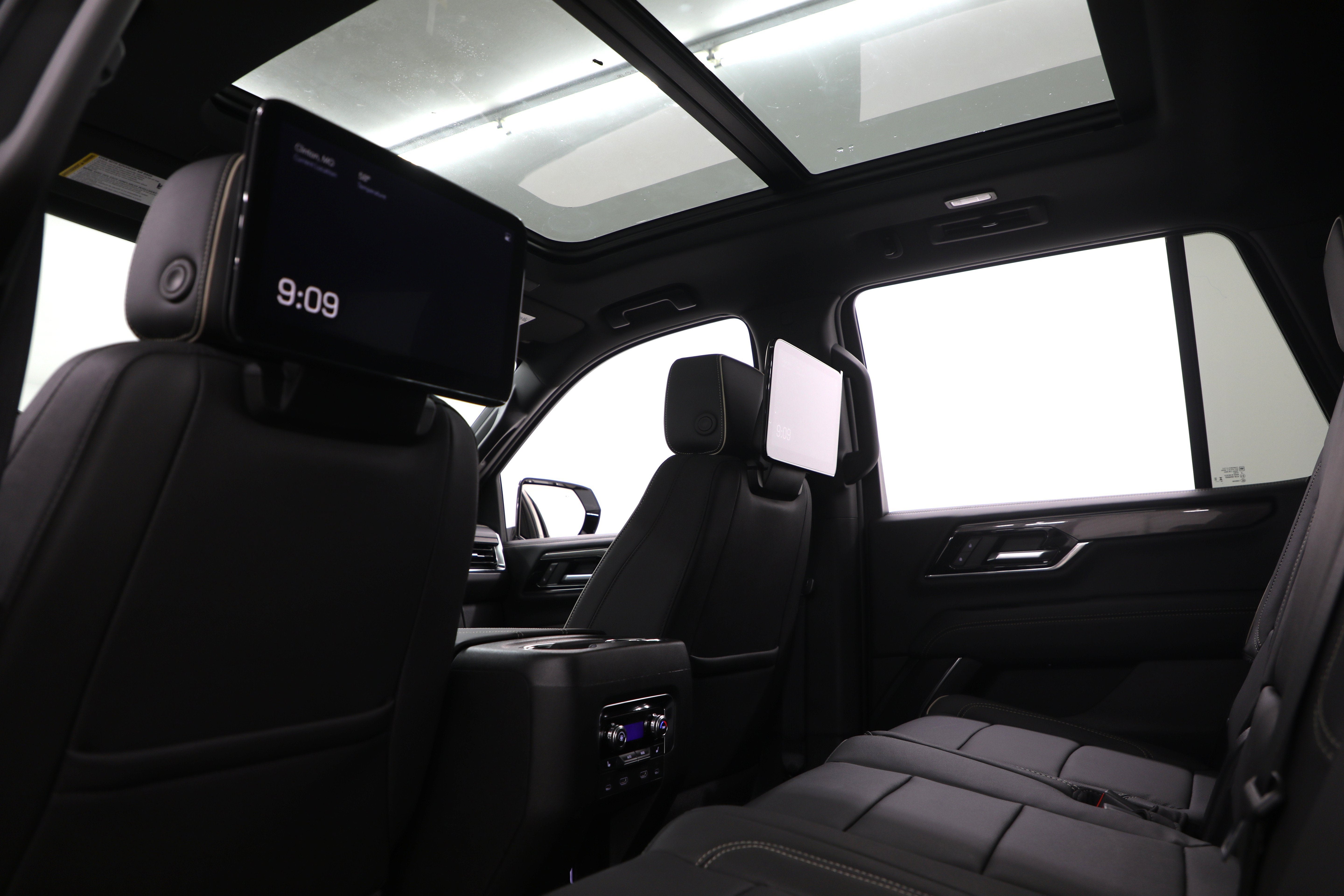 2027 GMC Yukon Elevation