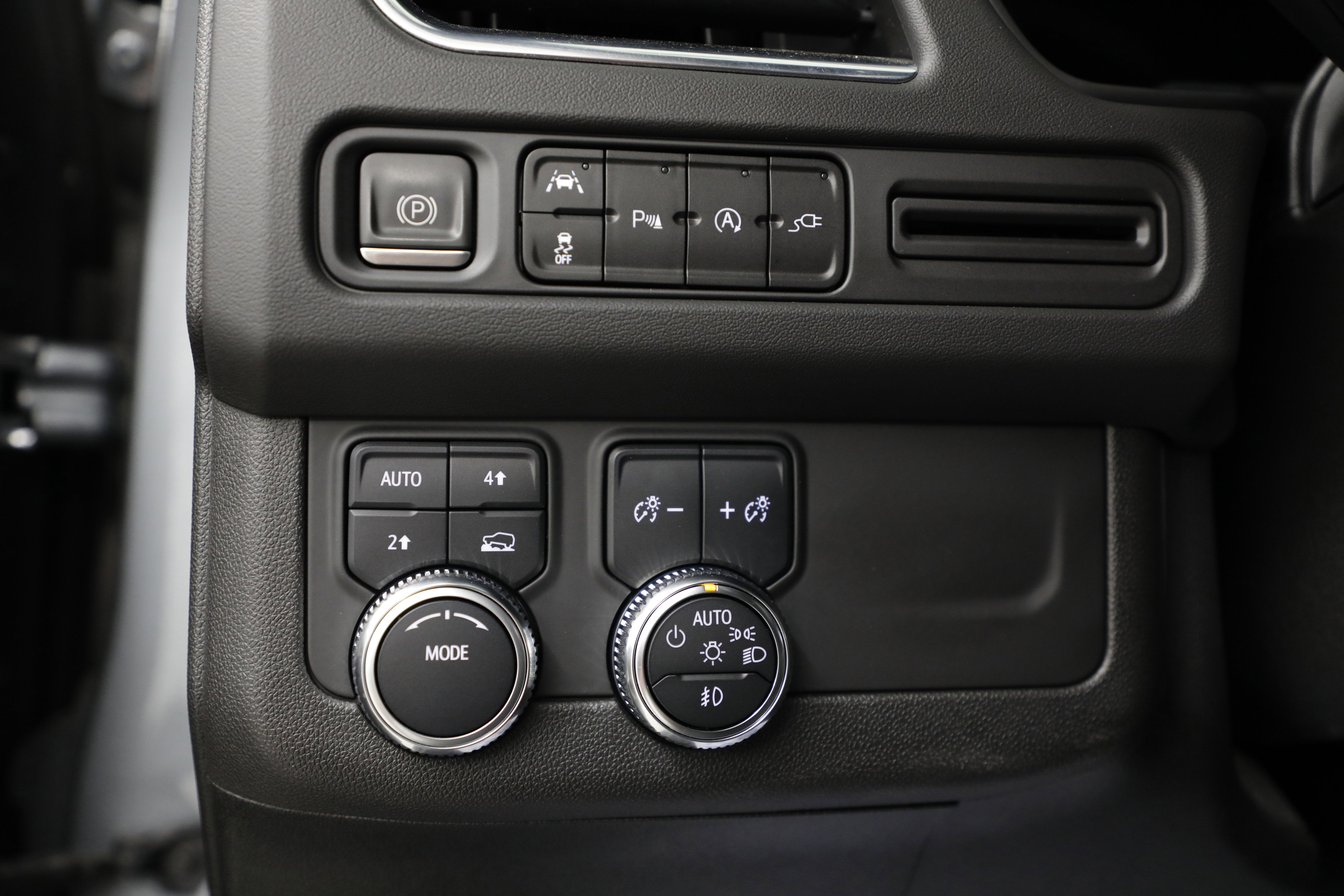 2022 GMC Yukon XL SLE