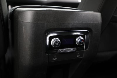 2022 GMC Yukon XL SLE