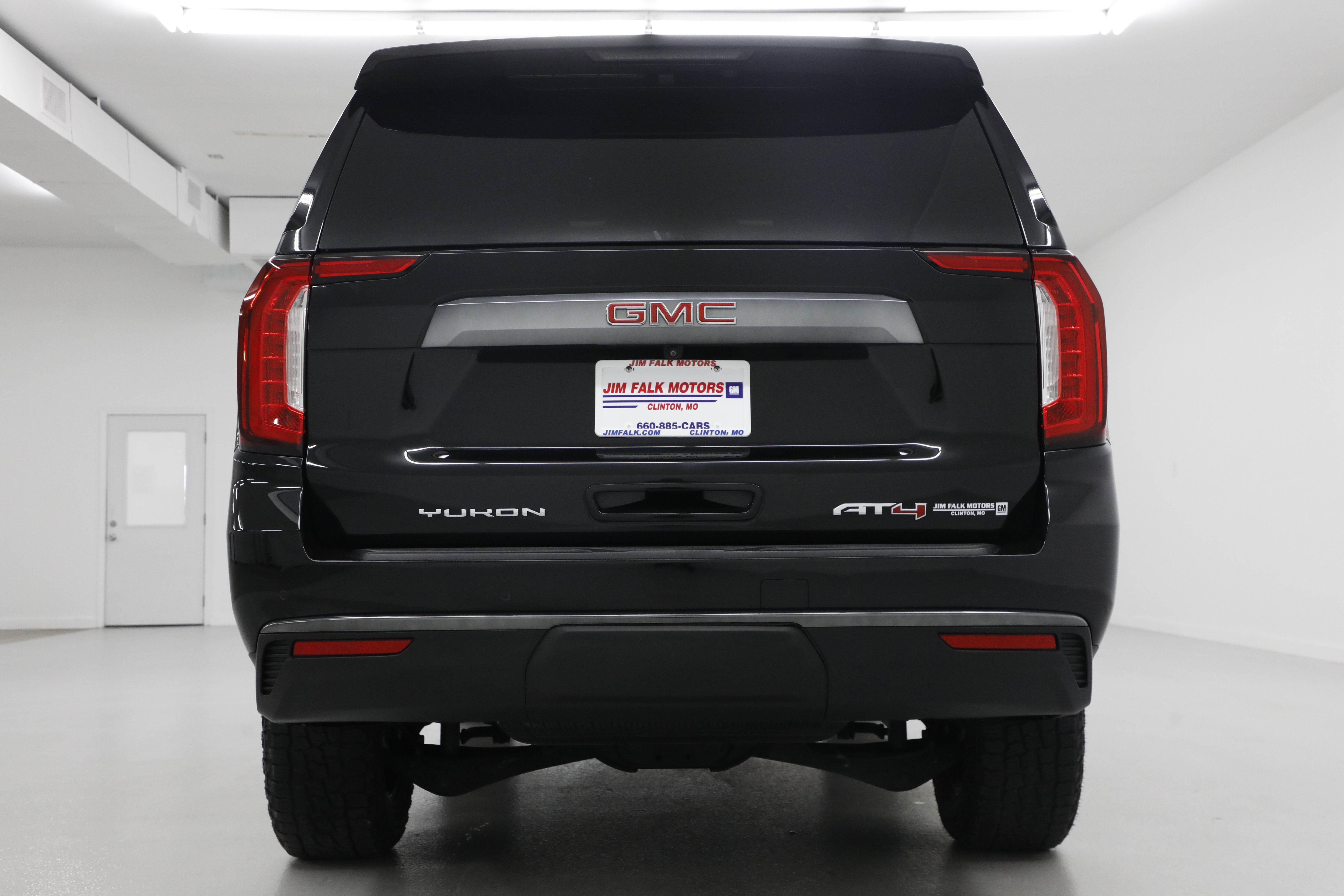 2023 GMC Yukon XL AT4