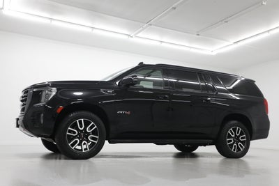 2023 GMC Yukon XL AT4