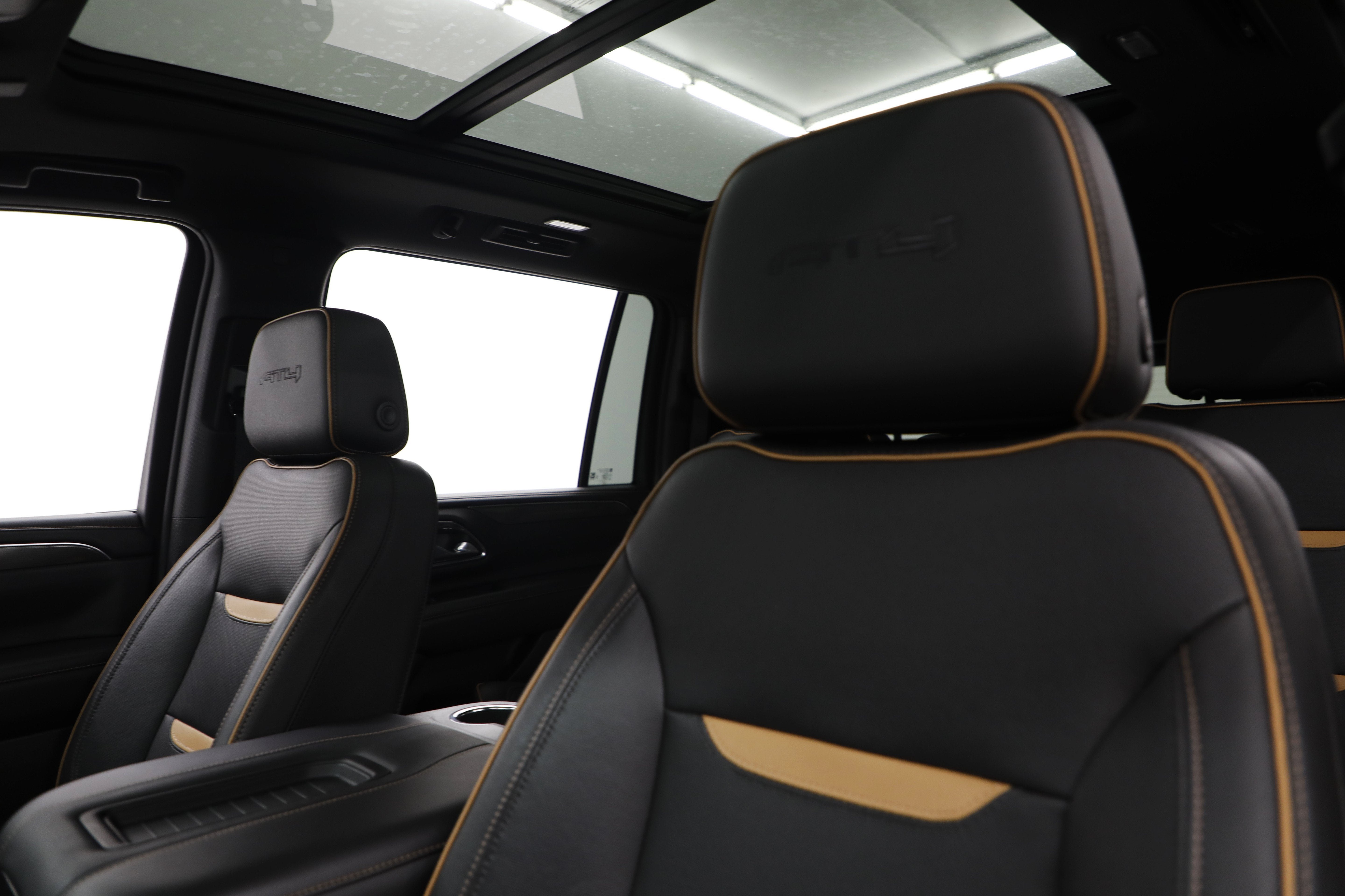 2023 GMC Yukon XL AT4