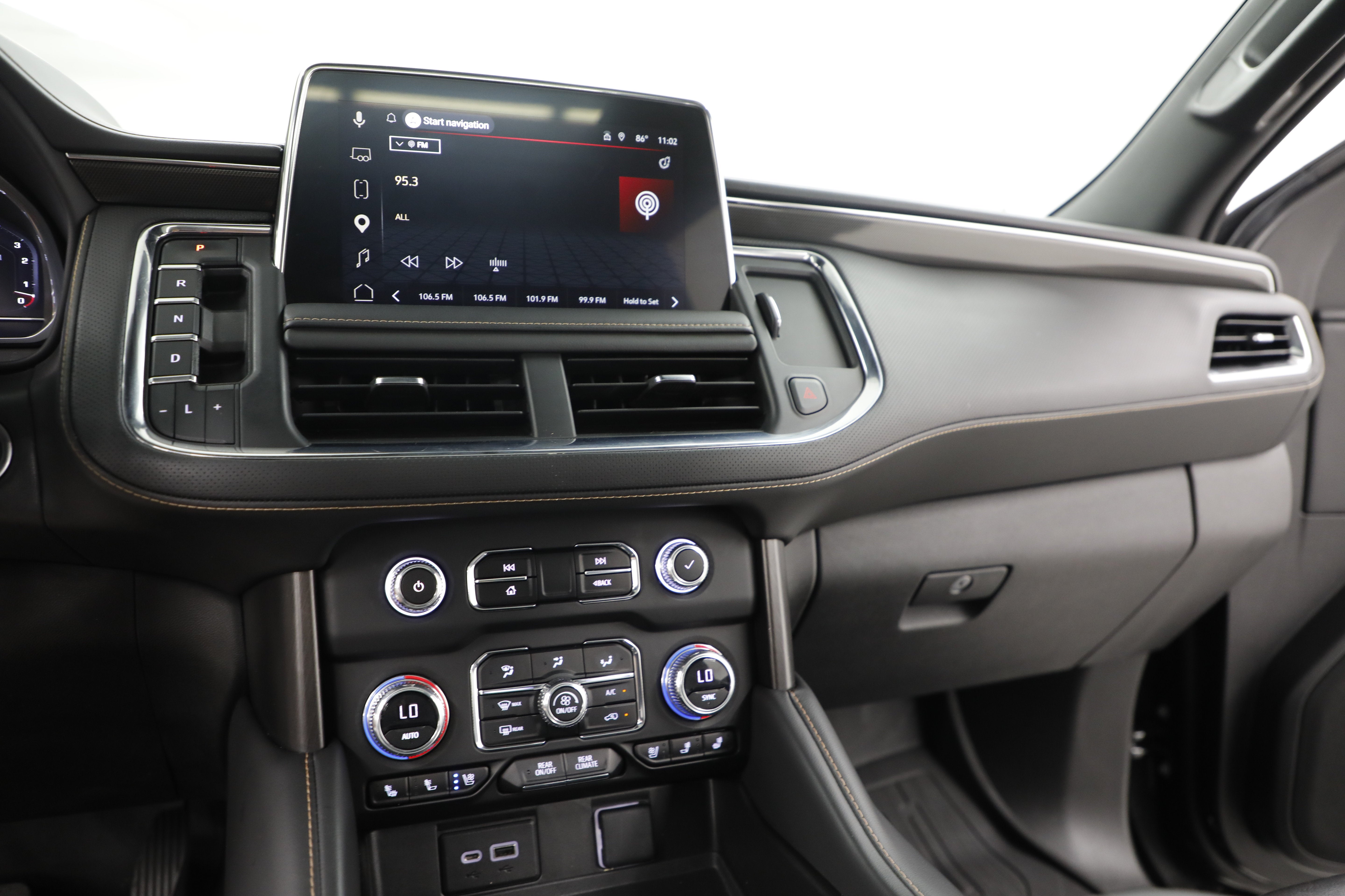 2023 GMC Yukon XL AT4
