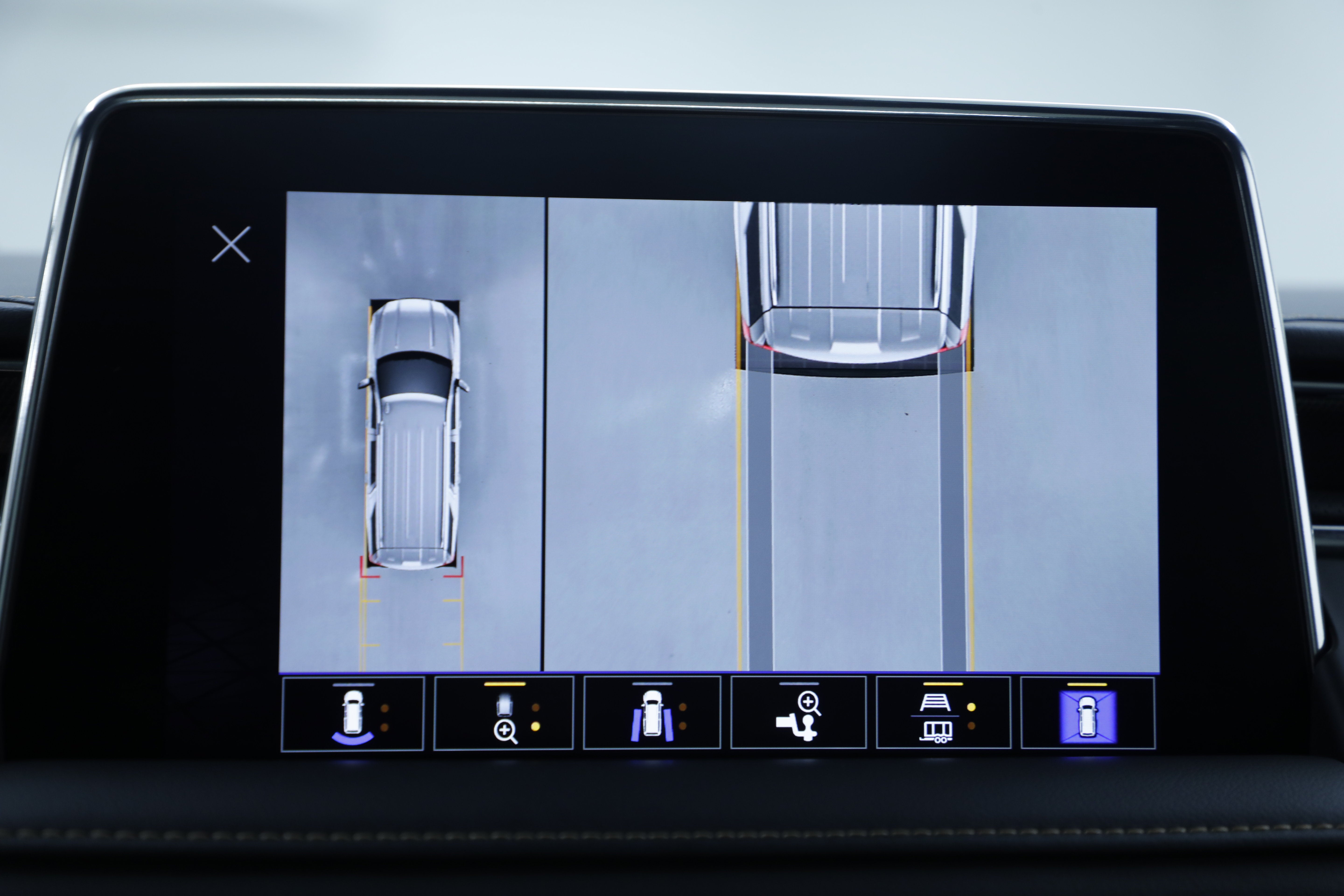 2023 GMC Yukon XL AT4