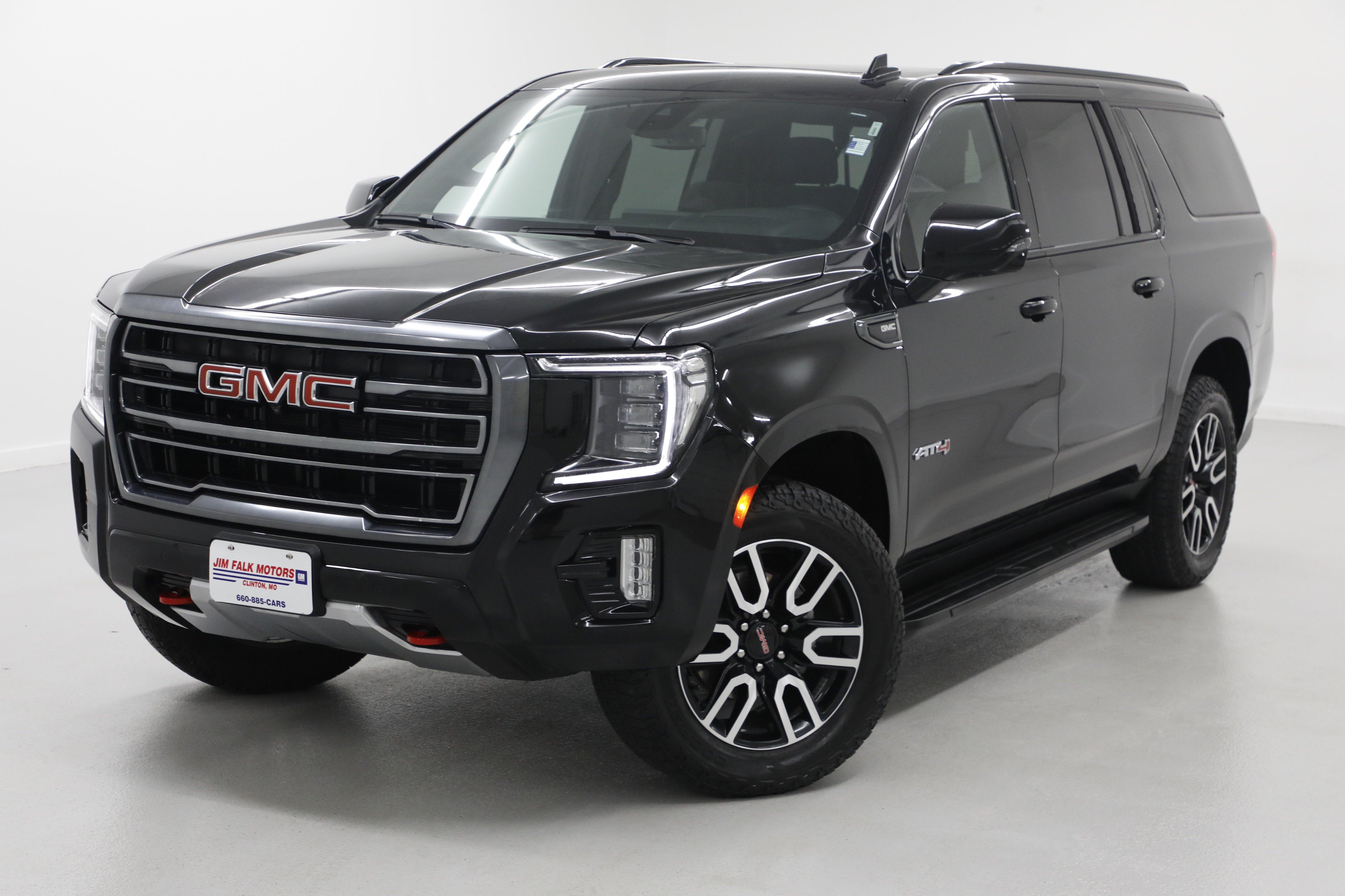 2023 GMC Yukon XL AT4