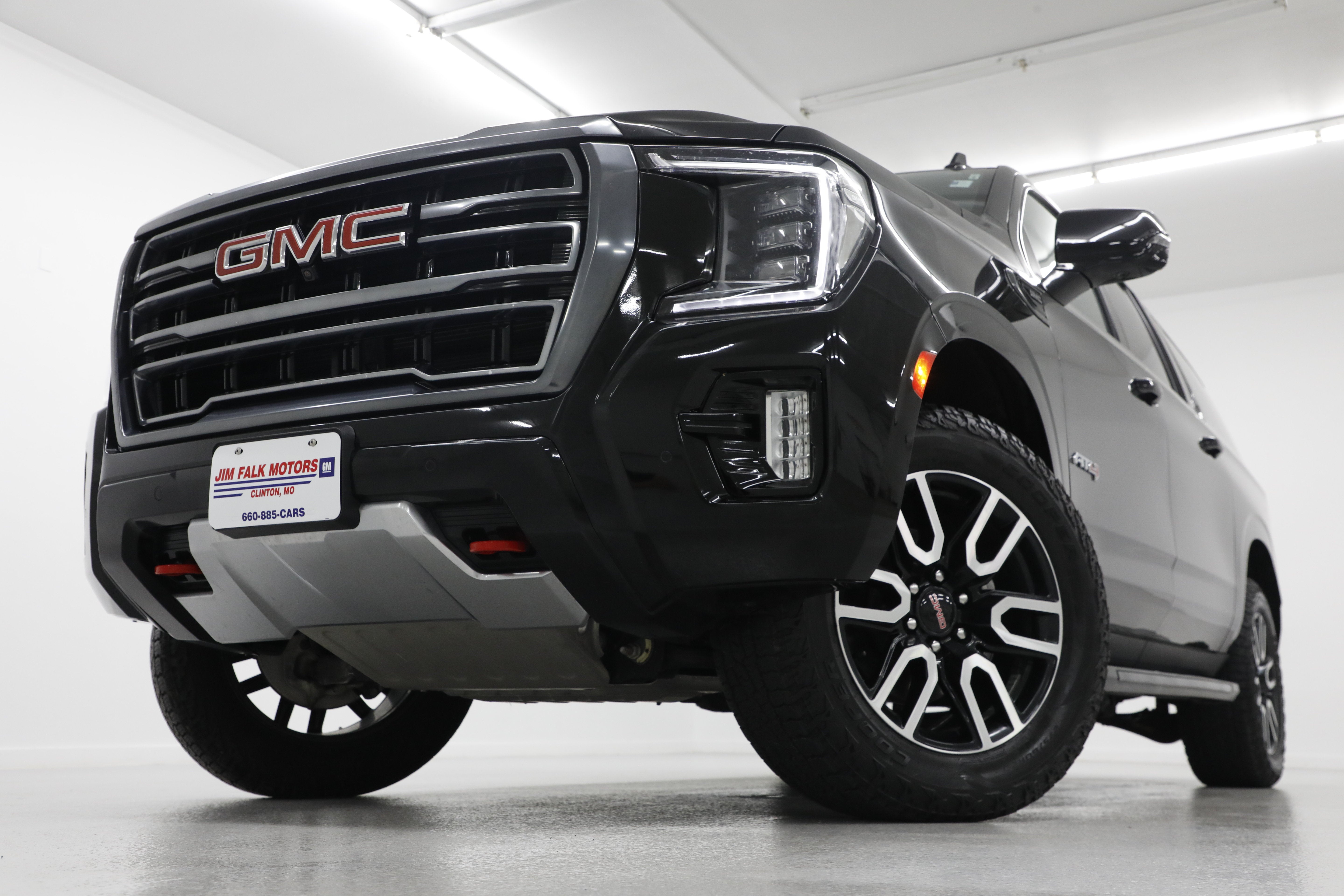2023 GMC Yukon XL AT4
