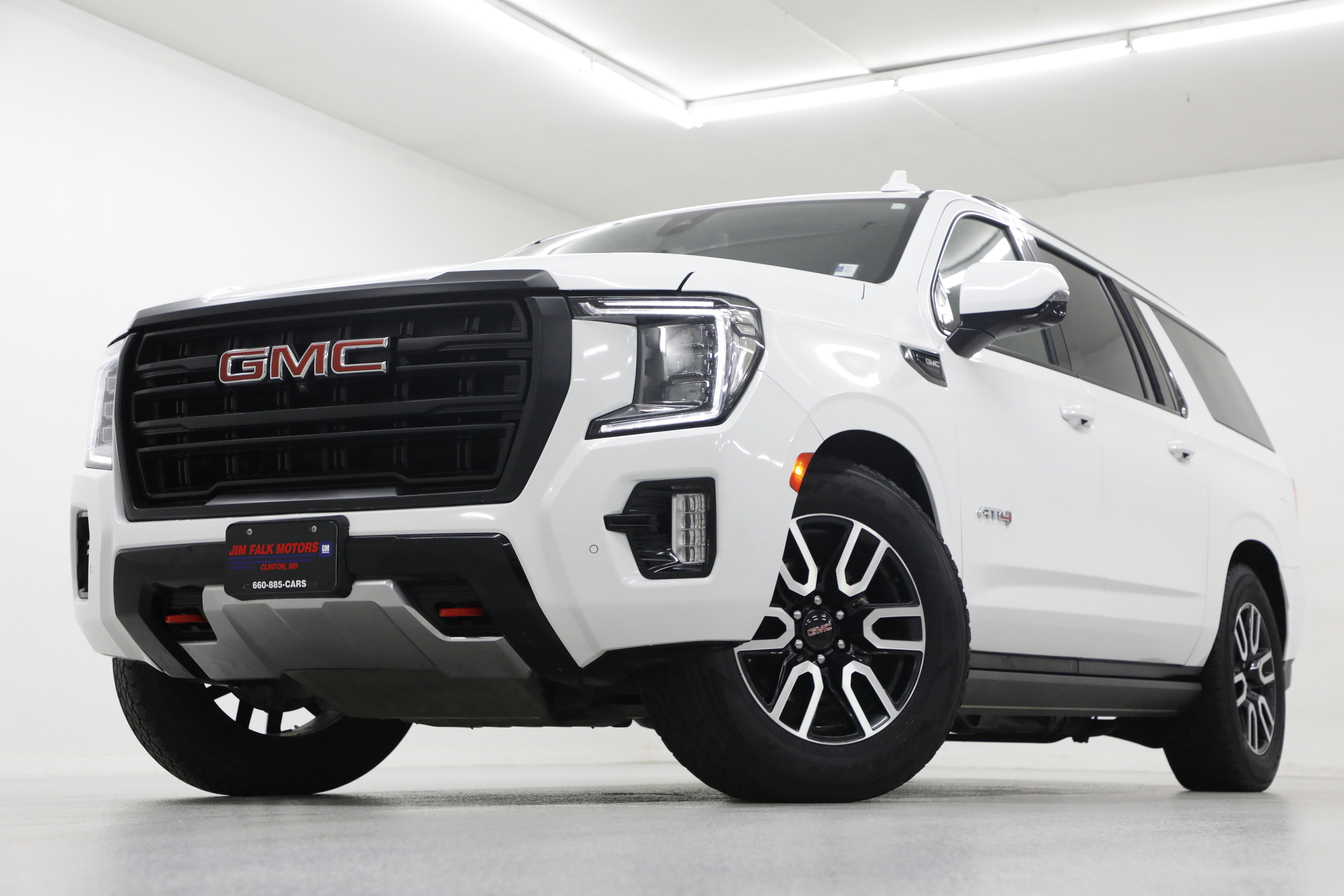 2023 GMC Yukon XL AT4