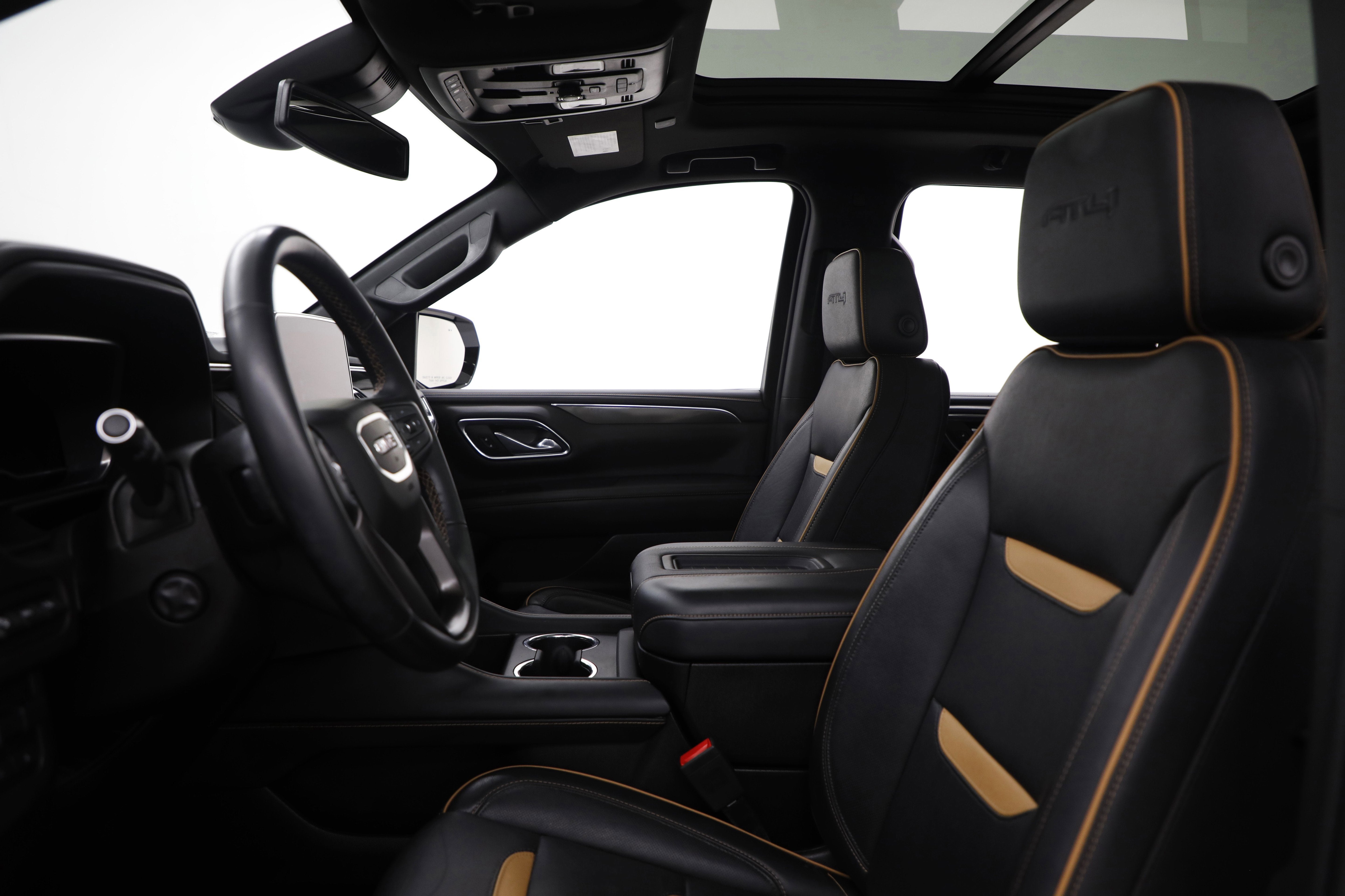 2023 GMC Yukon XL AT4