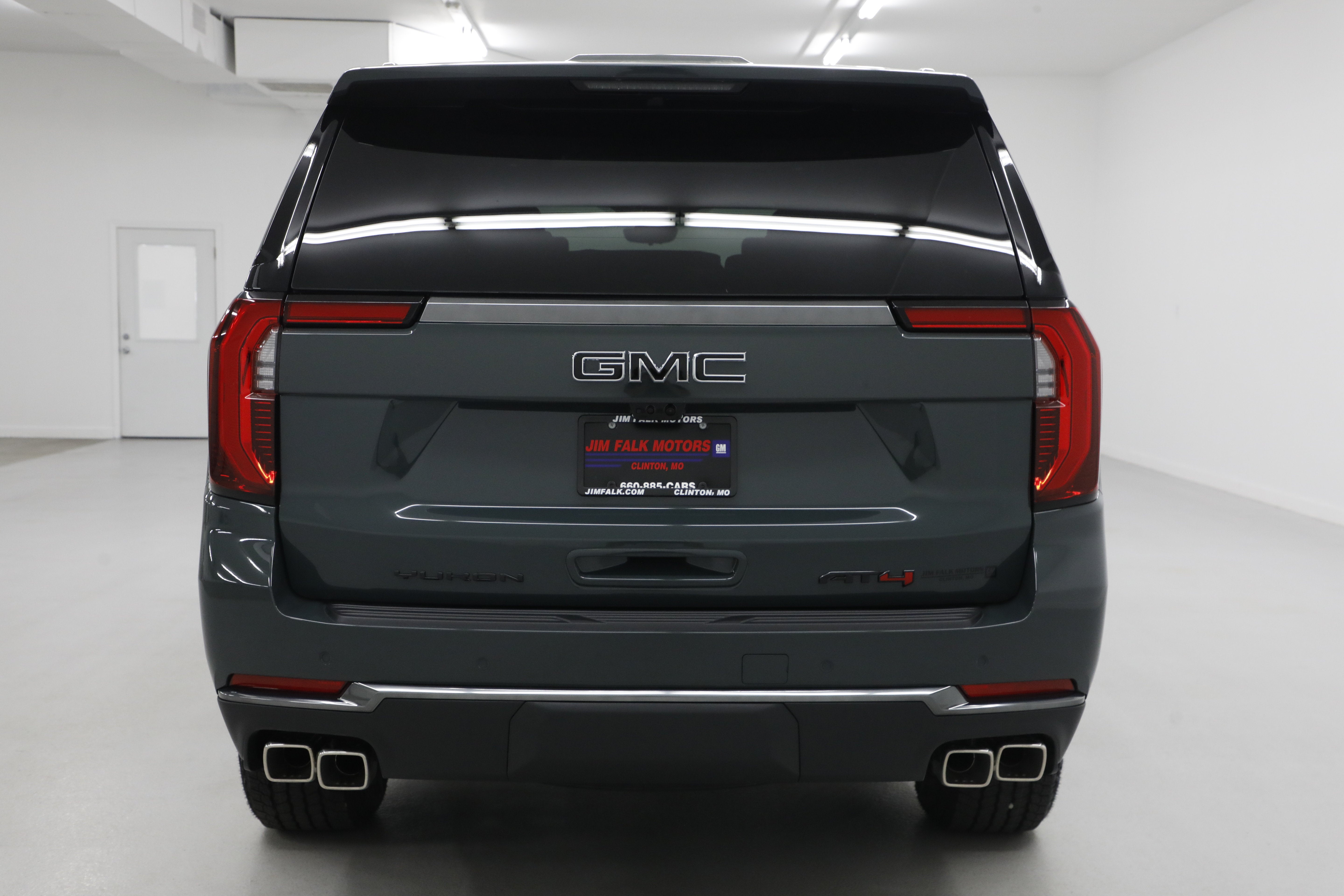 2026 GMC Yukon XL AT4 - Photo 10