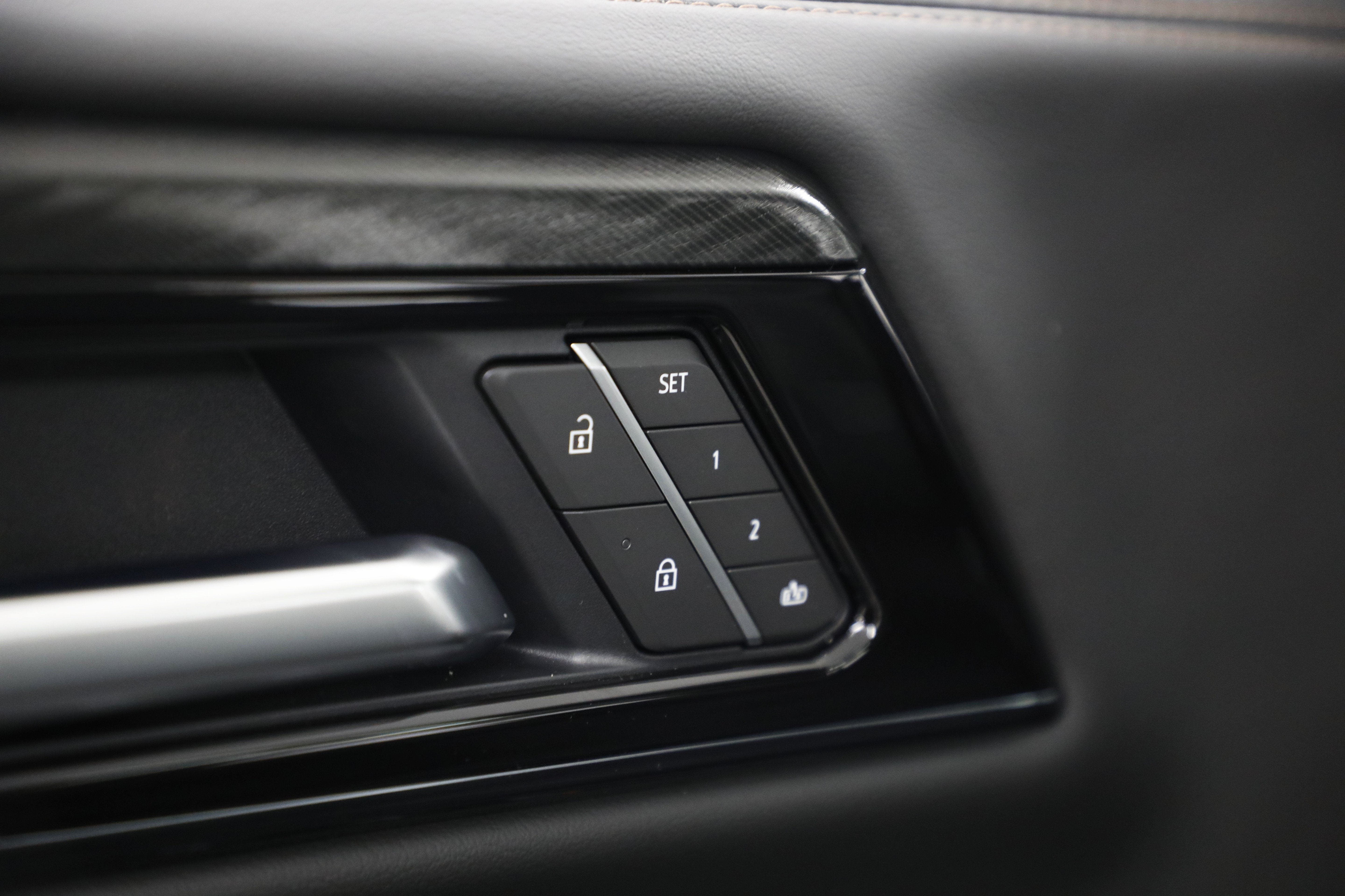 2026 GMC Yukon XL AT4 - Photo 18