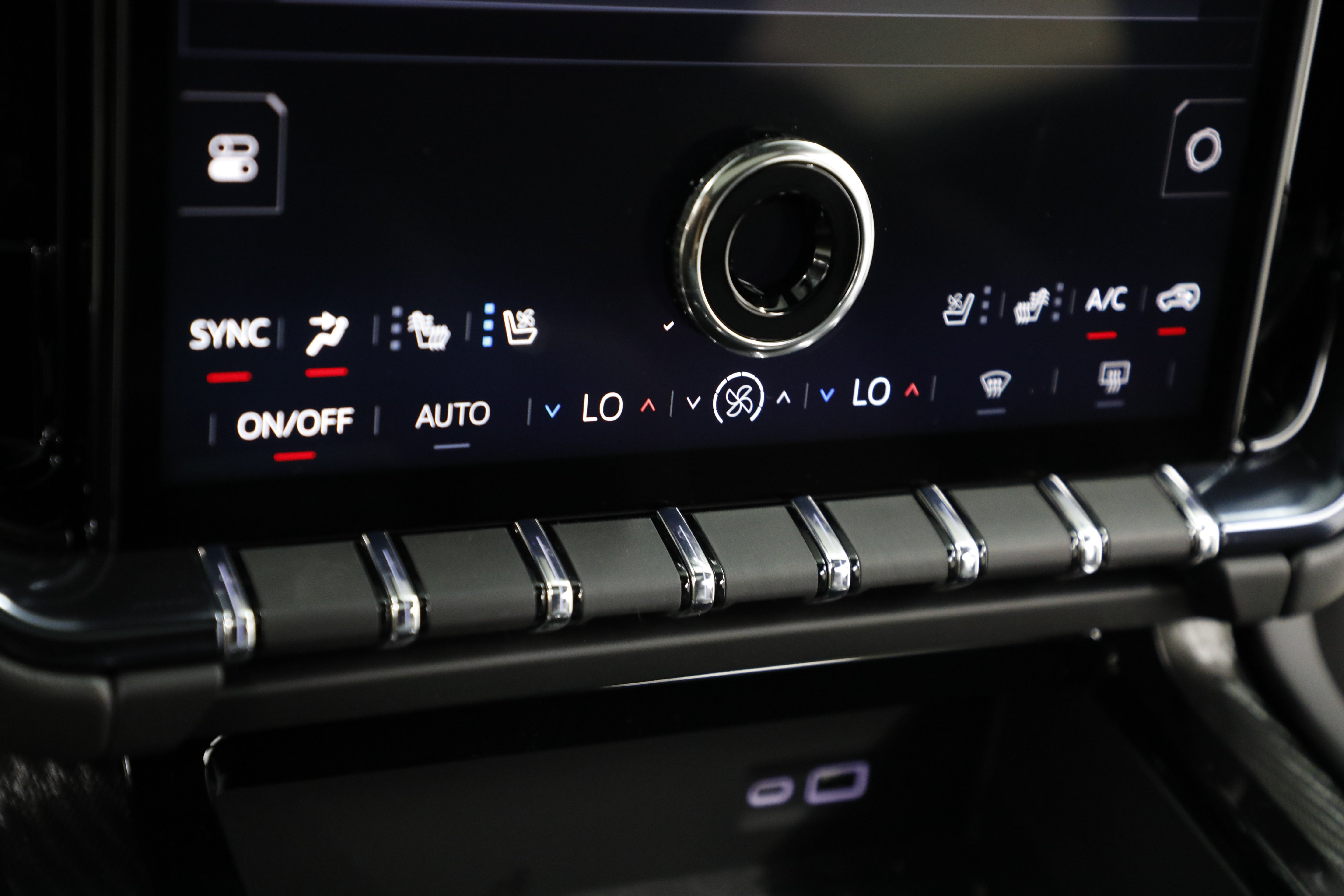 2026 GMC Yukon XL AT4 - Photo 47