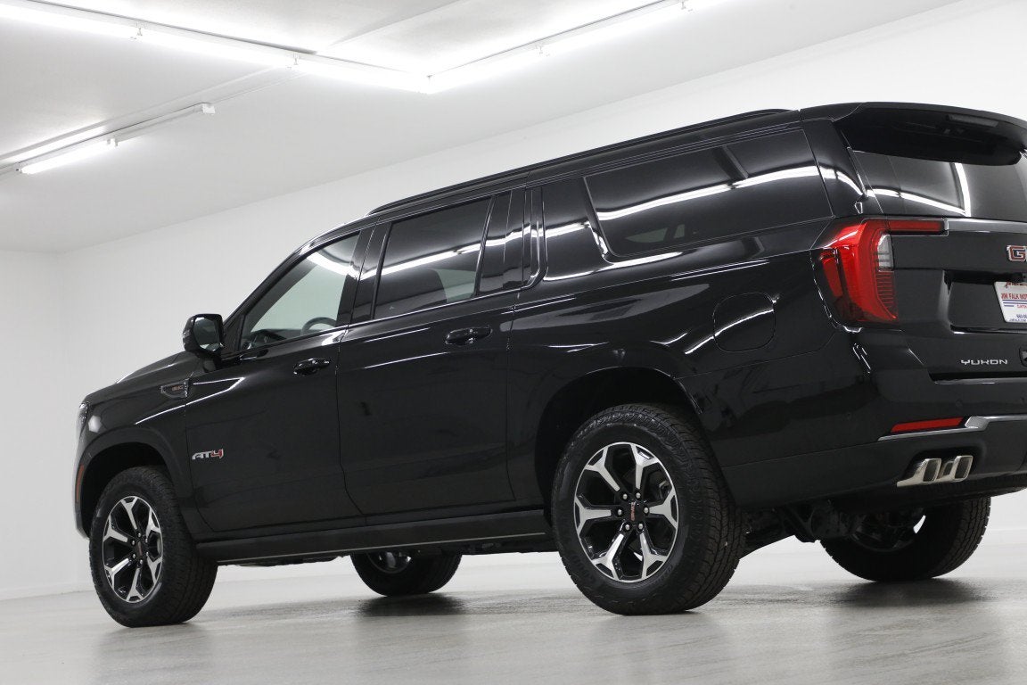 2026 GMC Yukon XL AT4