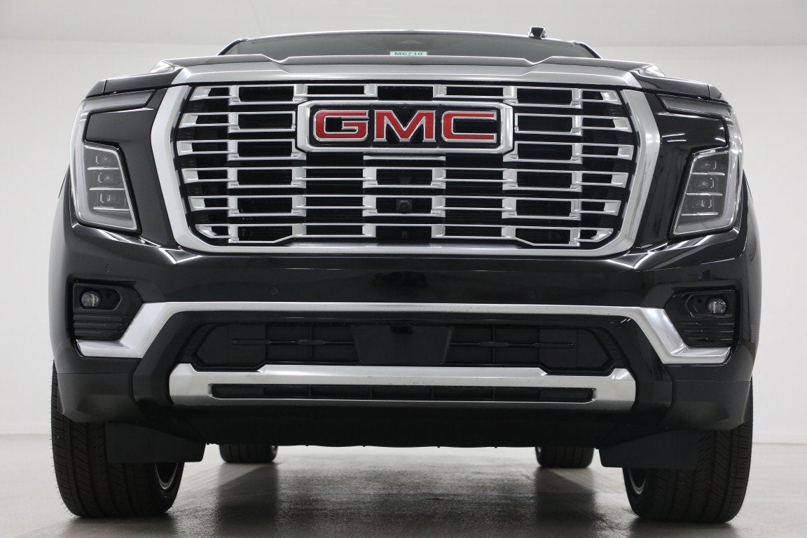 2026 GMC Yukon XL Denali - Photo 15
