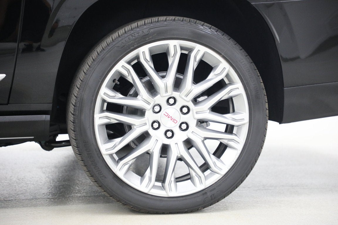 2026 GMC Yukon XL Denali - Photo 16