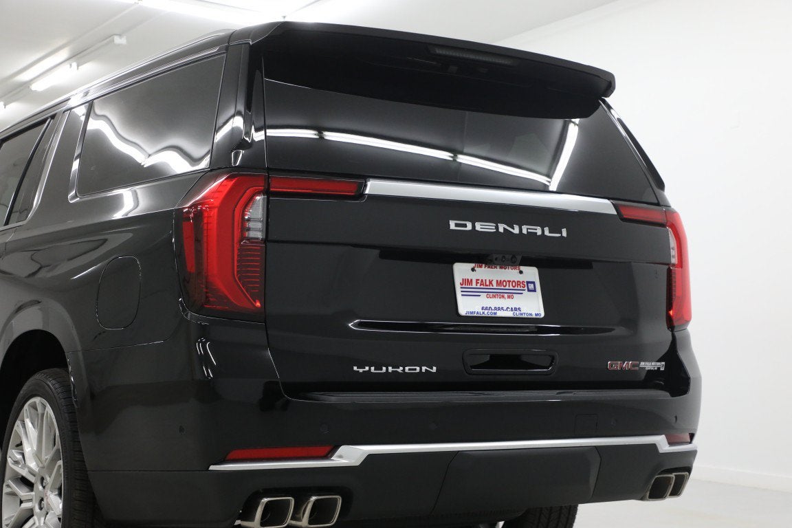 2026 GMC Yukon XL Denali - Photo 8