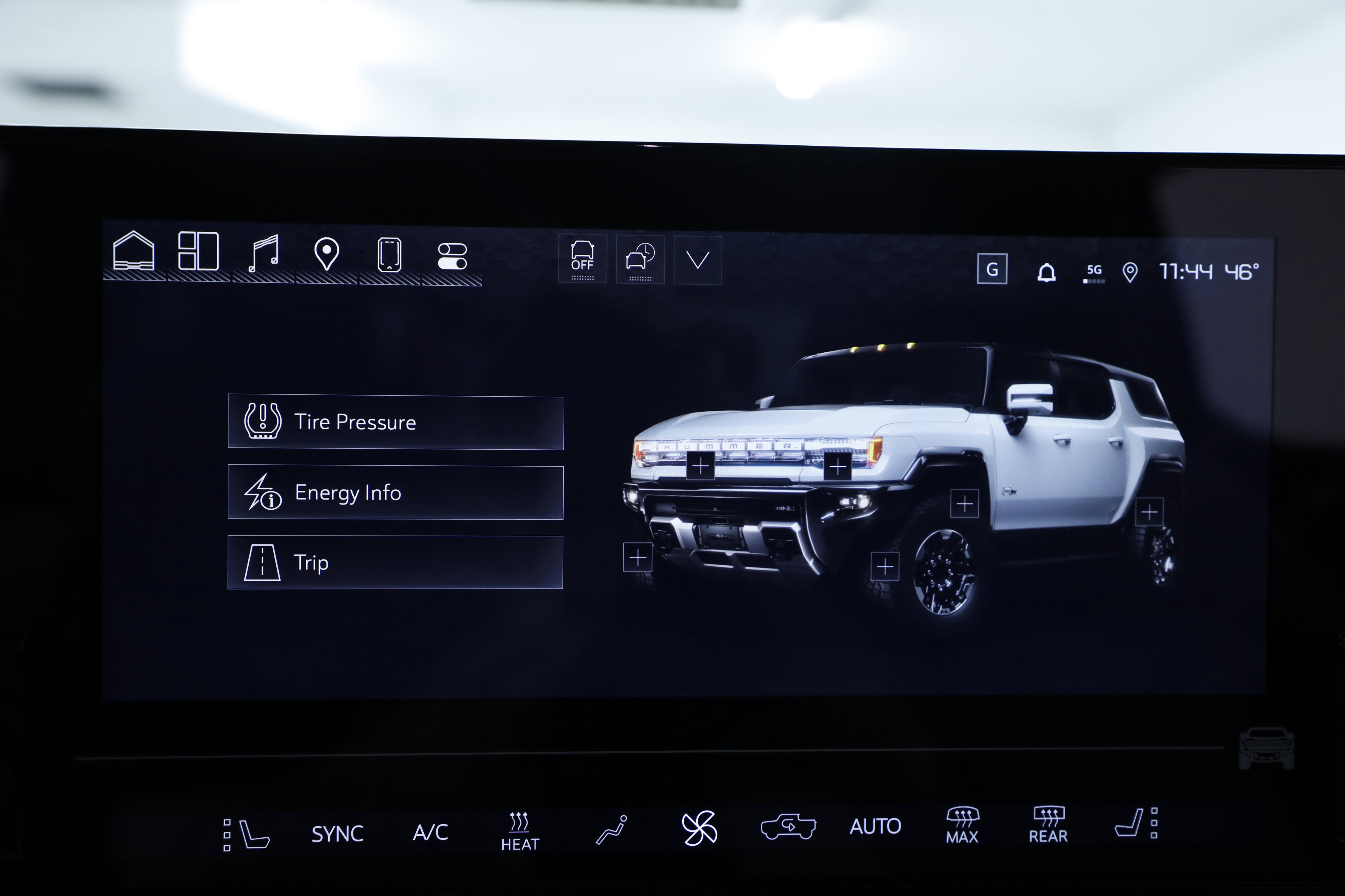 2026 GMC HUMMER EV SUV 2X