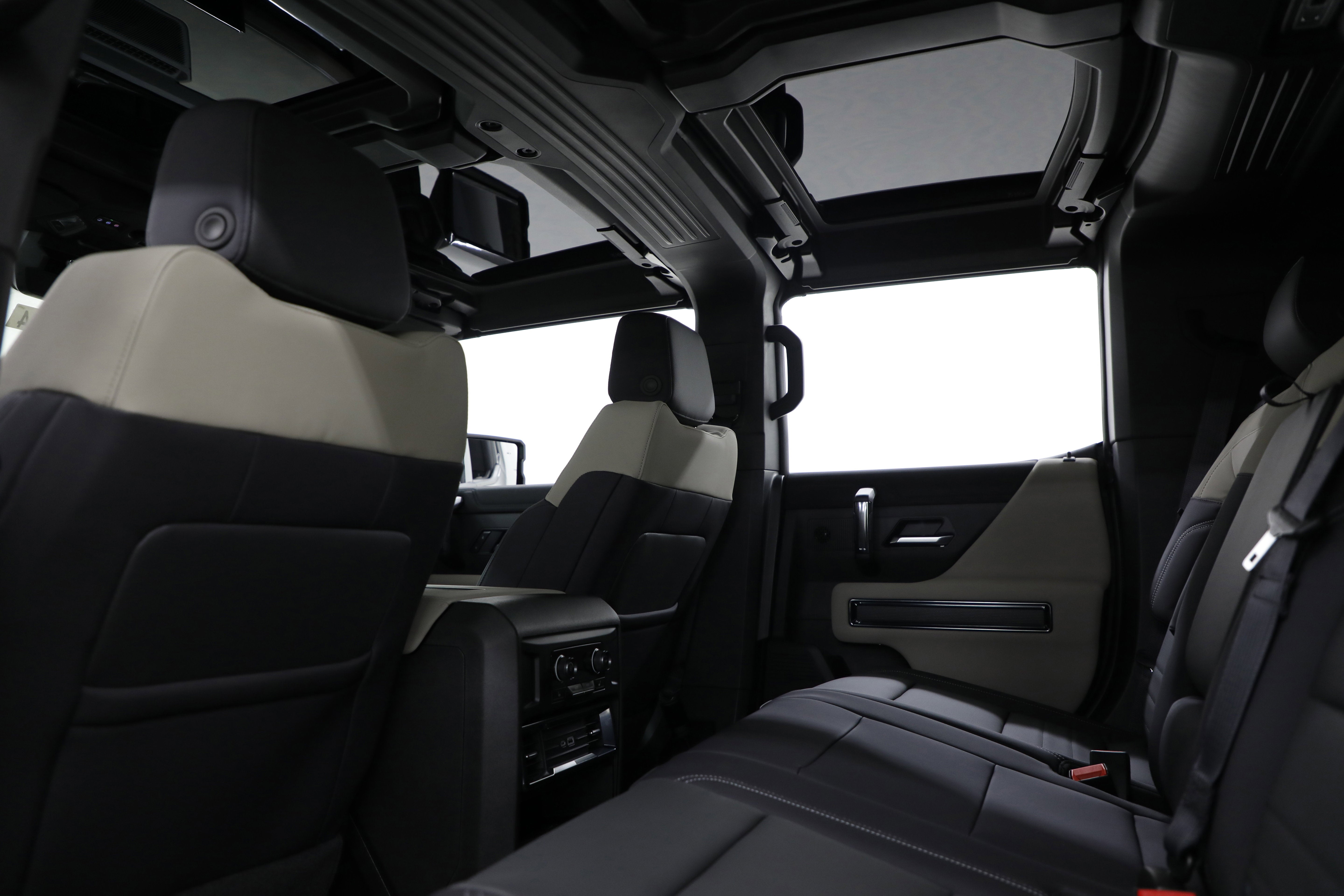 2026 GMC HUMMER EV SUV 2X