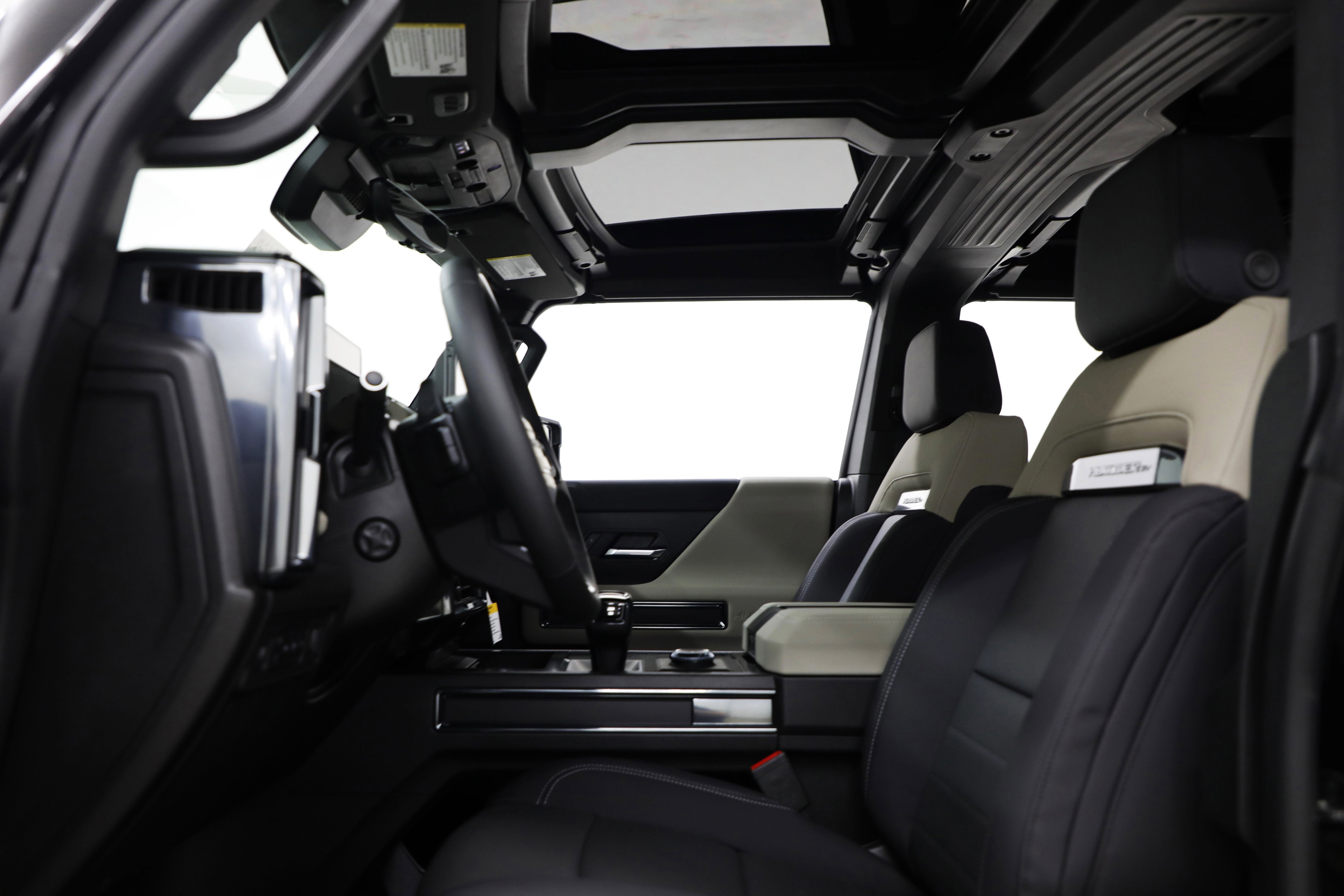 2026 GMC HUMMER EV SUV 2X