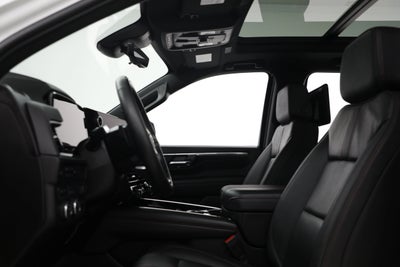 2025 Chevrolet Suburban RST