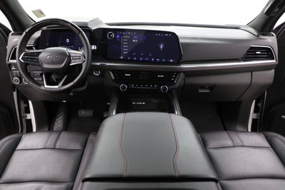 2025 Chevrolet Suburban RST