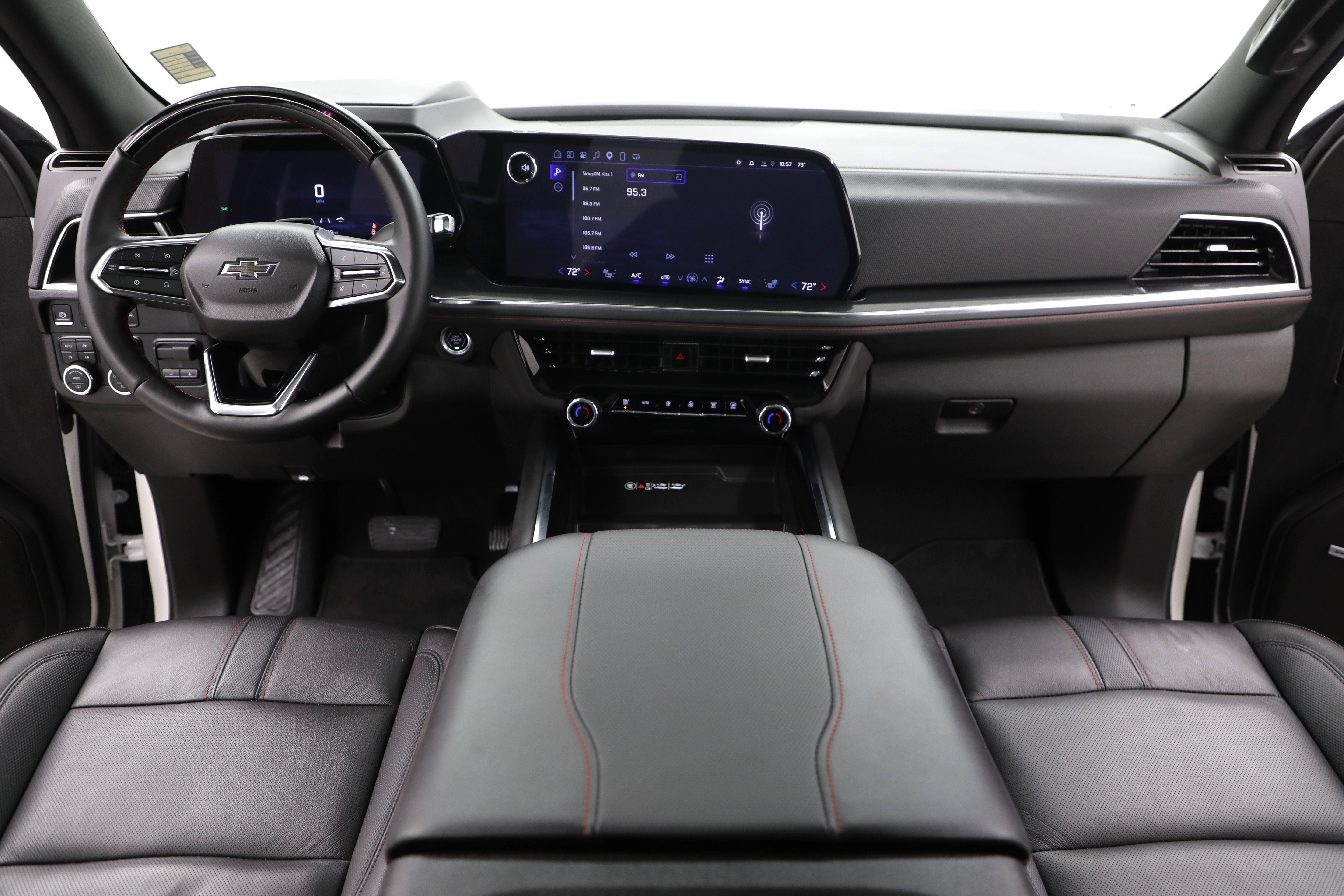 2025 Chevrolet Suburban RST