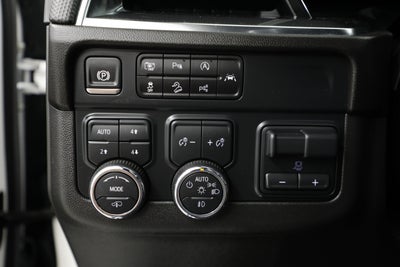 2025 Chevrolet Suburban RST