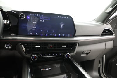 2025 Chevrolet Suburban RST