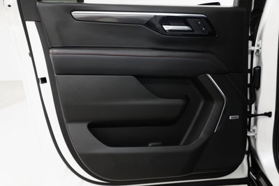 2025 Chevrolet Suburban RST