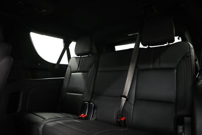 2025 Chevrolet Suburban RST