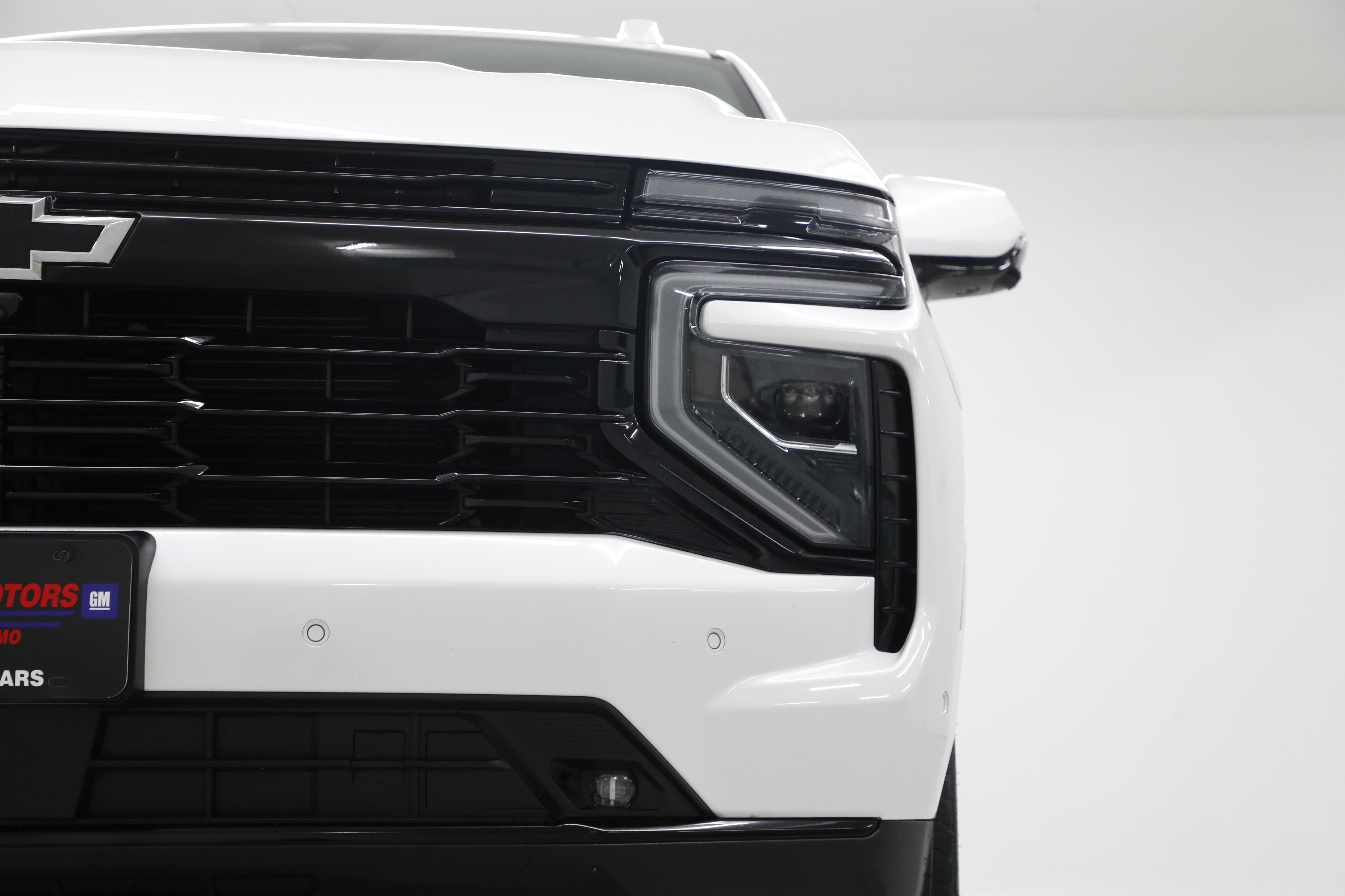 2025 Chevrolet Suburban RST