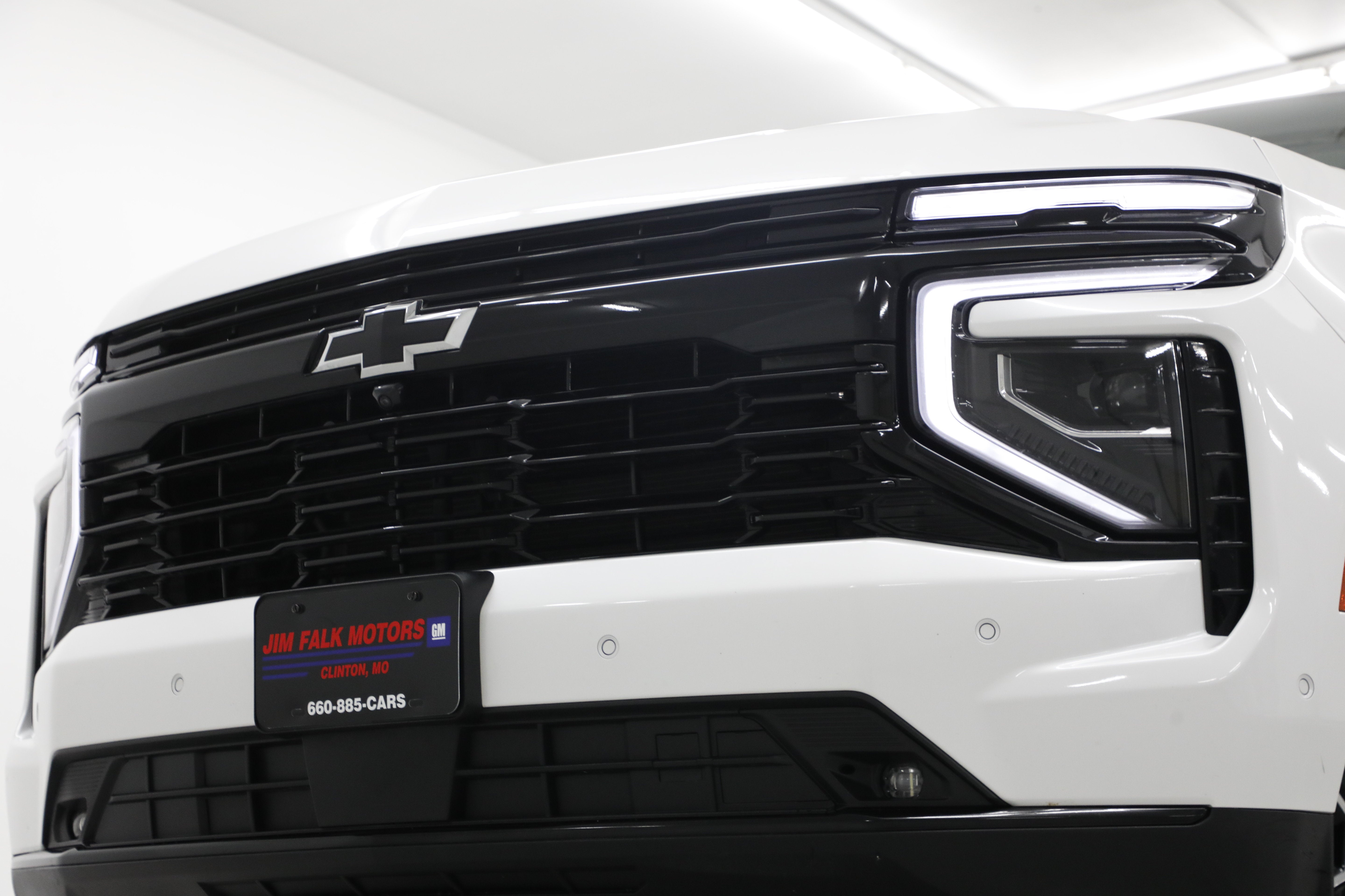 2025 Chevrolet Suburban RST