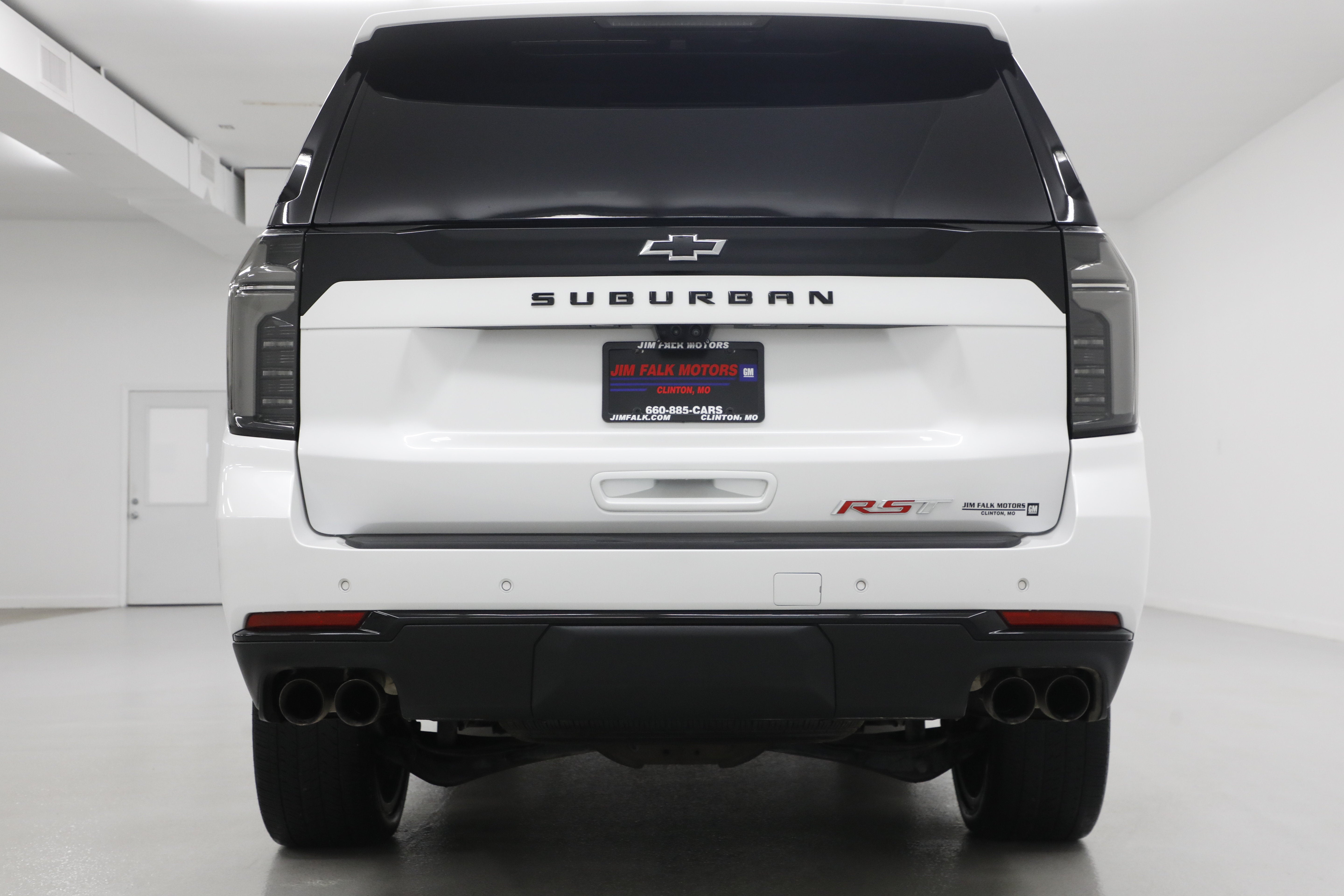 2025 Chevrolet Suburban RST
