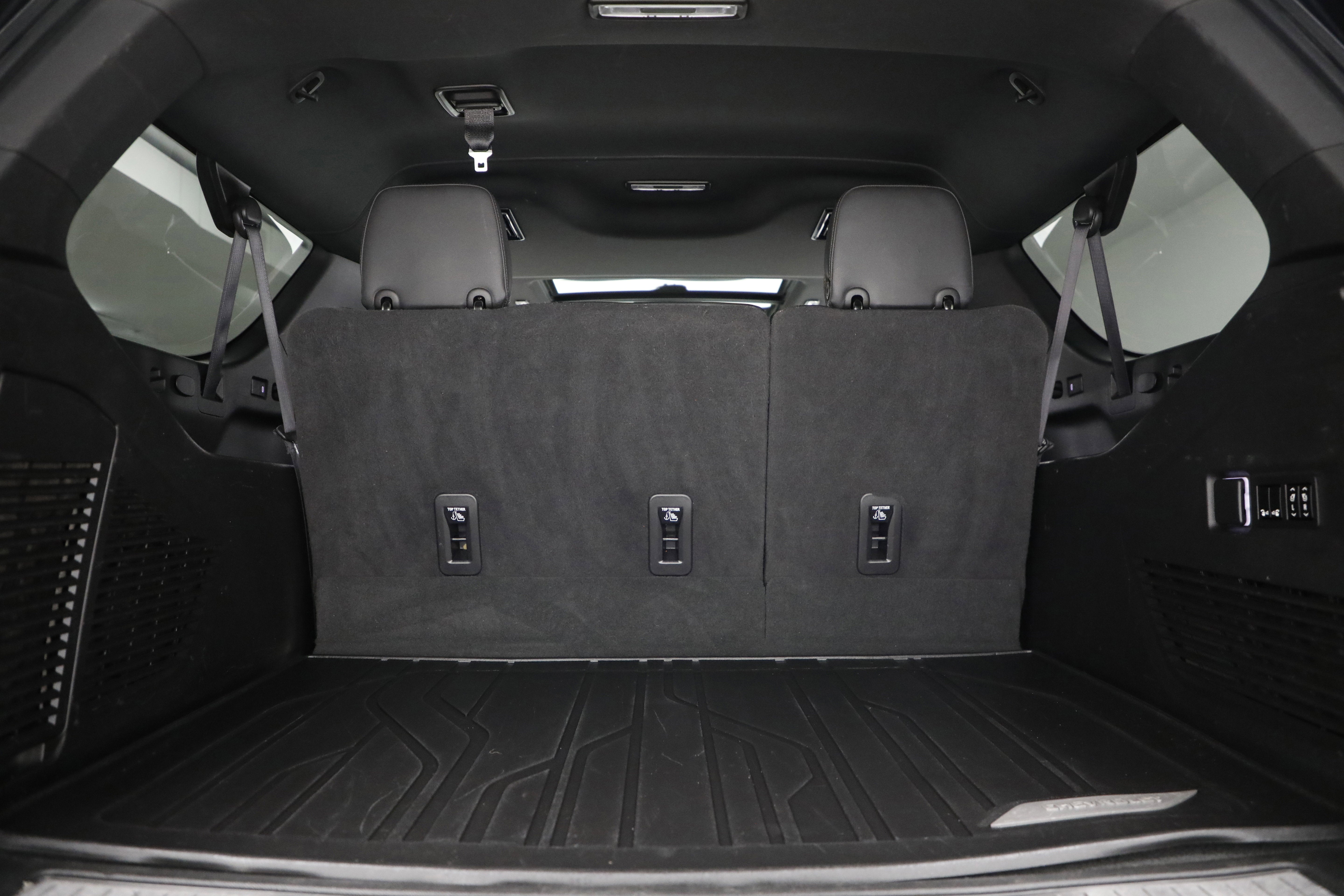 2022 Chevrolet Suburban High Country