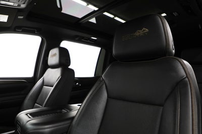 2022 Chevrolet Suburban High Country