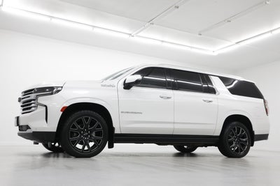 2022 Chevrolet Suburban High Country