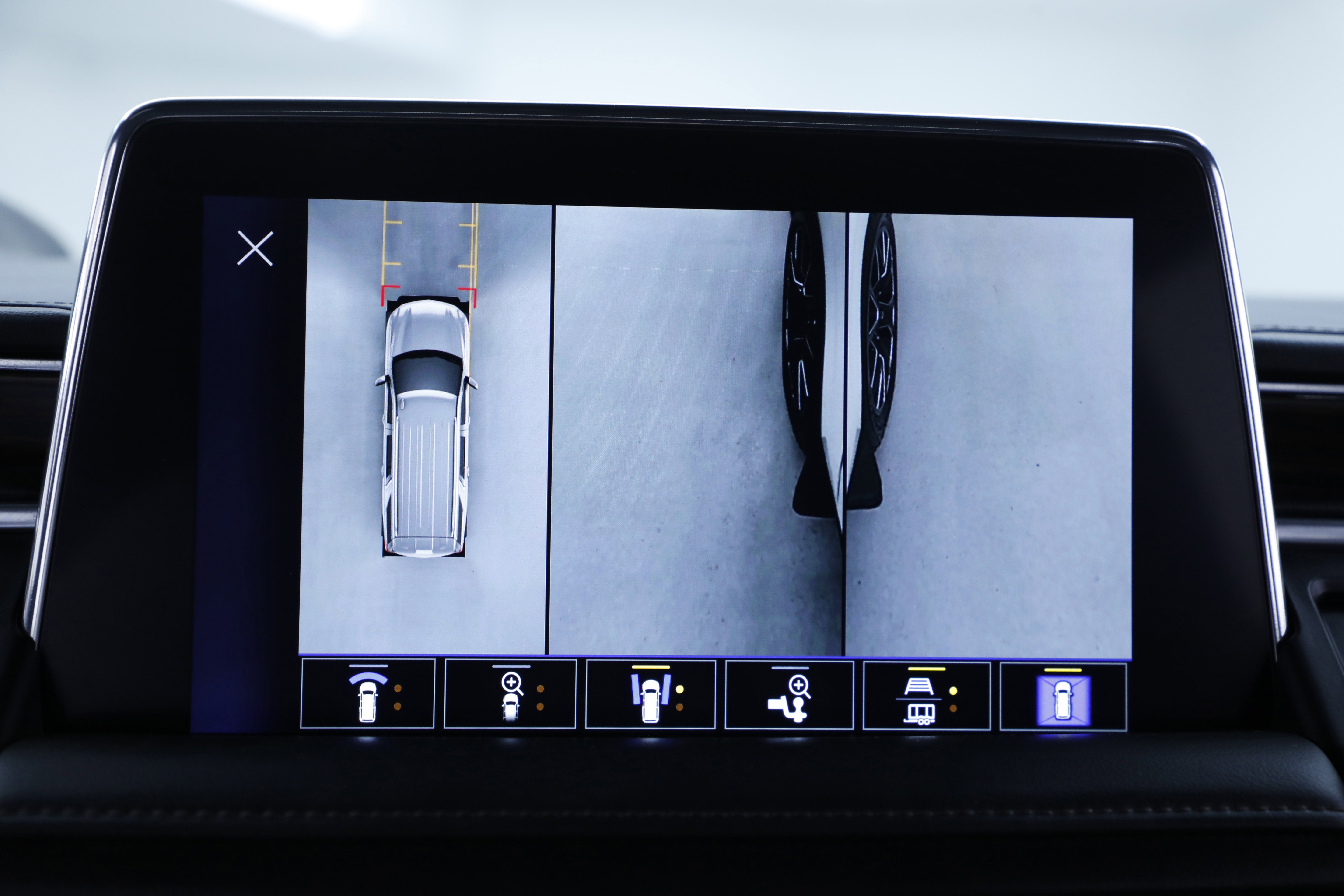 2022 Chevrolet Suburban High Country