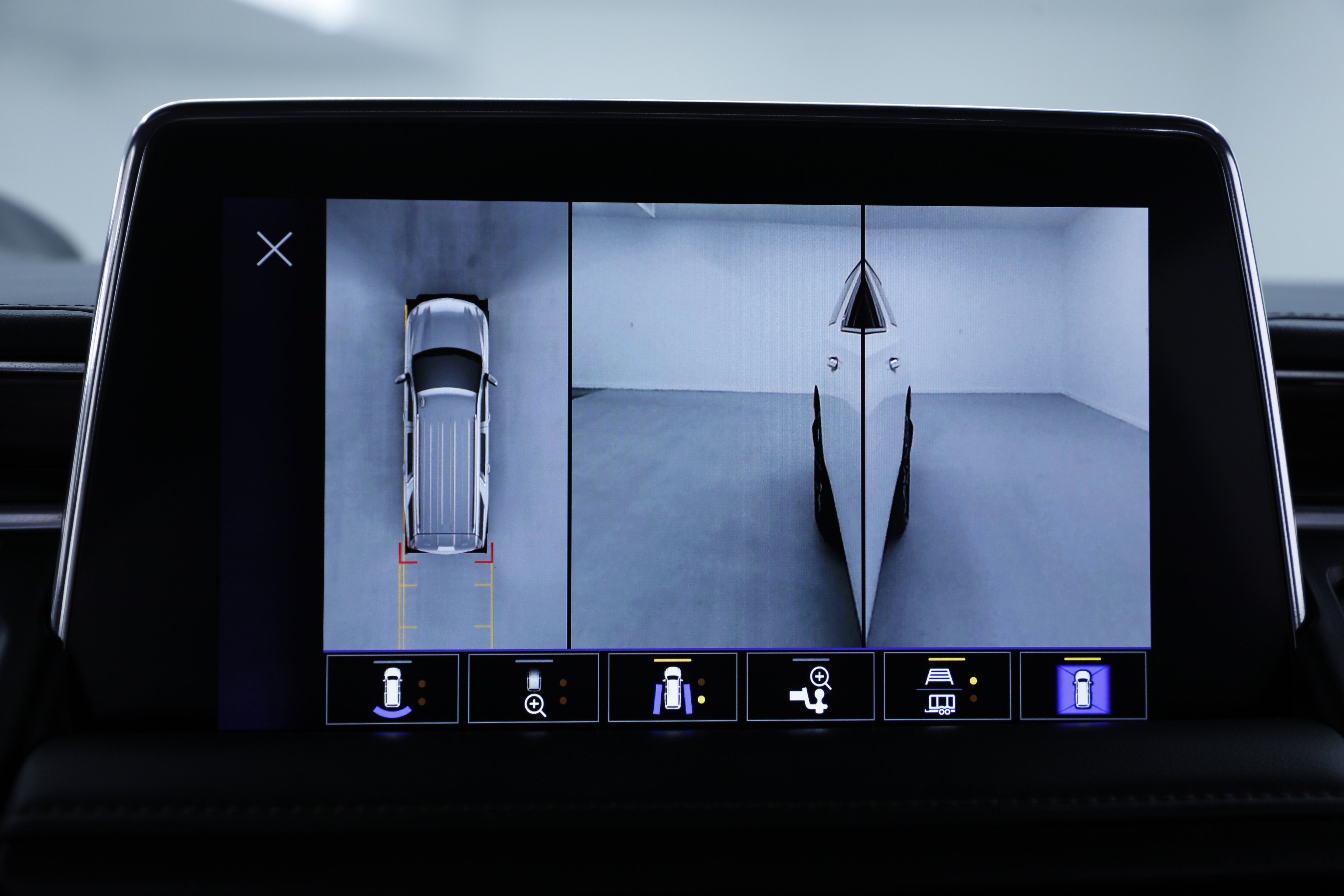 2022 Chevrolet Suburban High Country