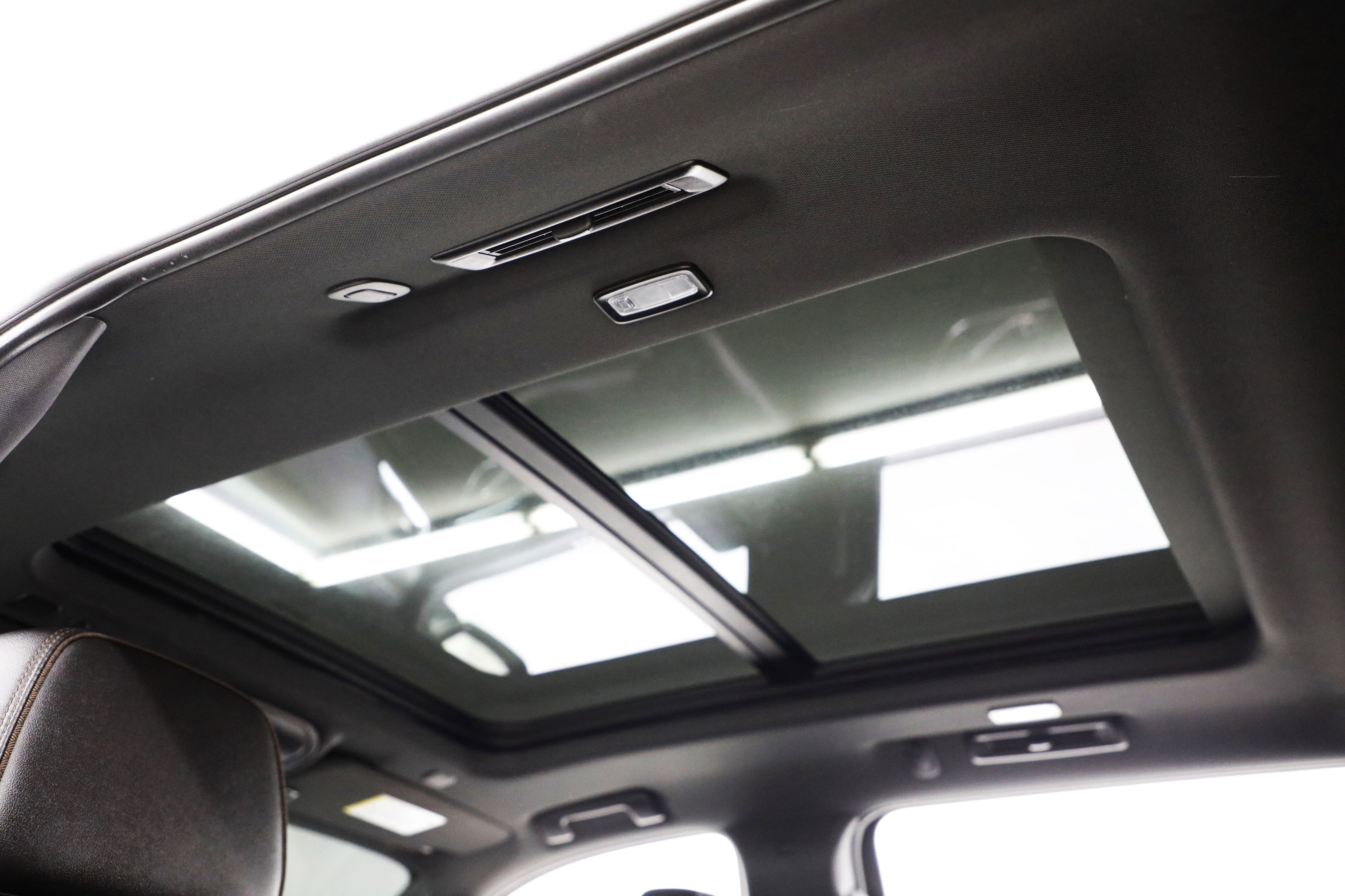 2022 Chevrolet Suburban High Country