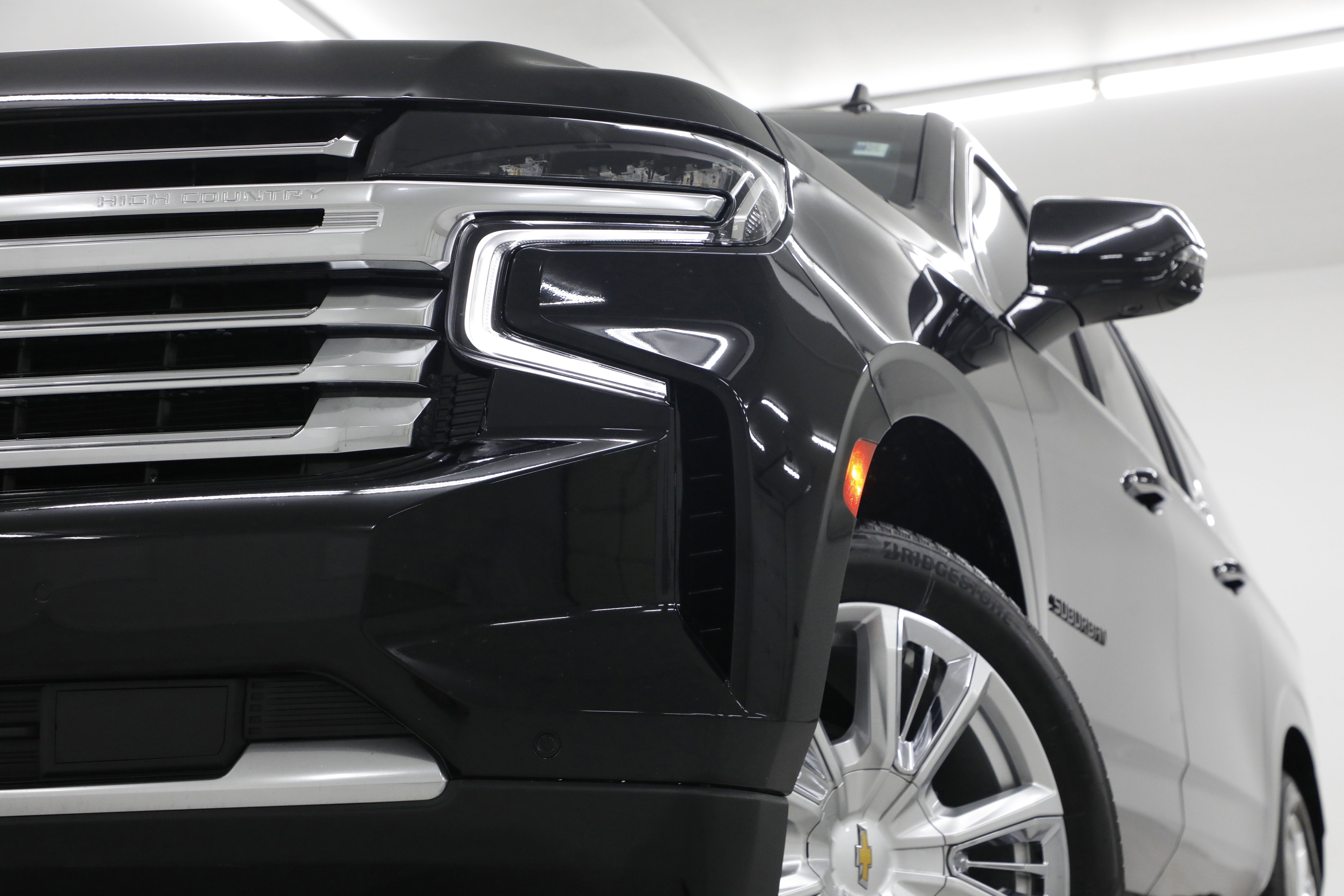 2022 Chevrolet Suburban High Country