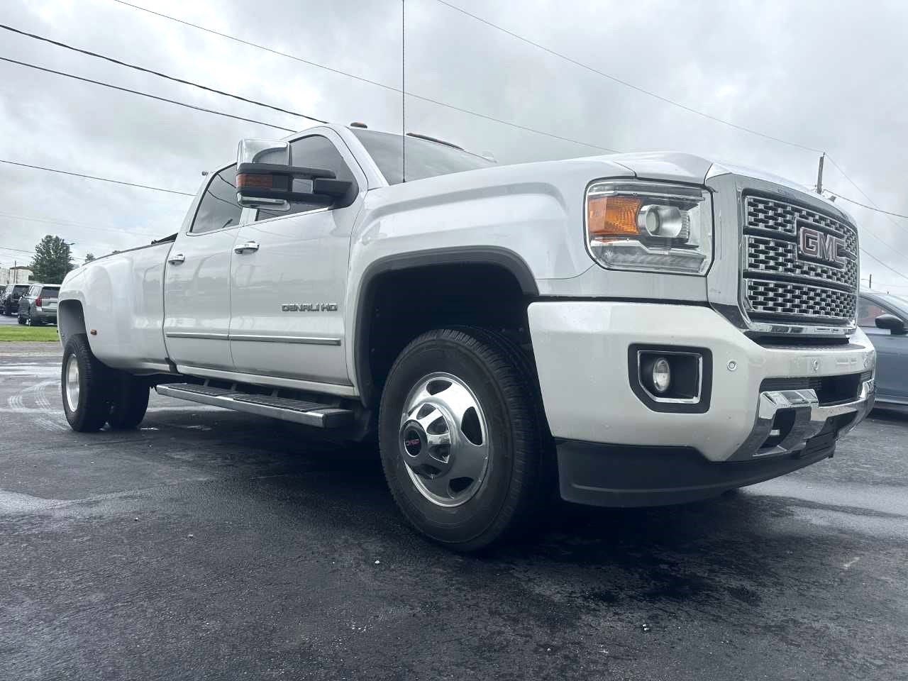 2019 GMC Sierra 3500 HD Denali