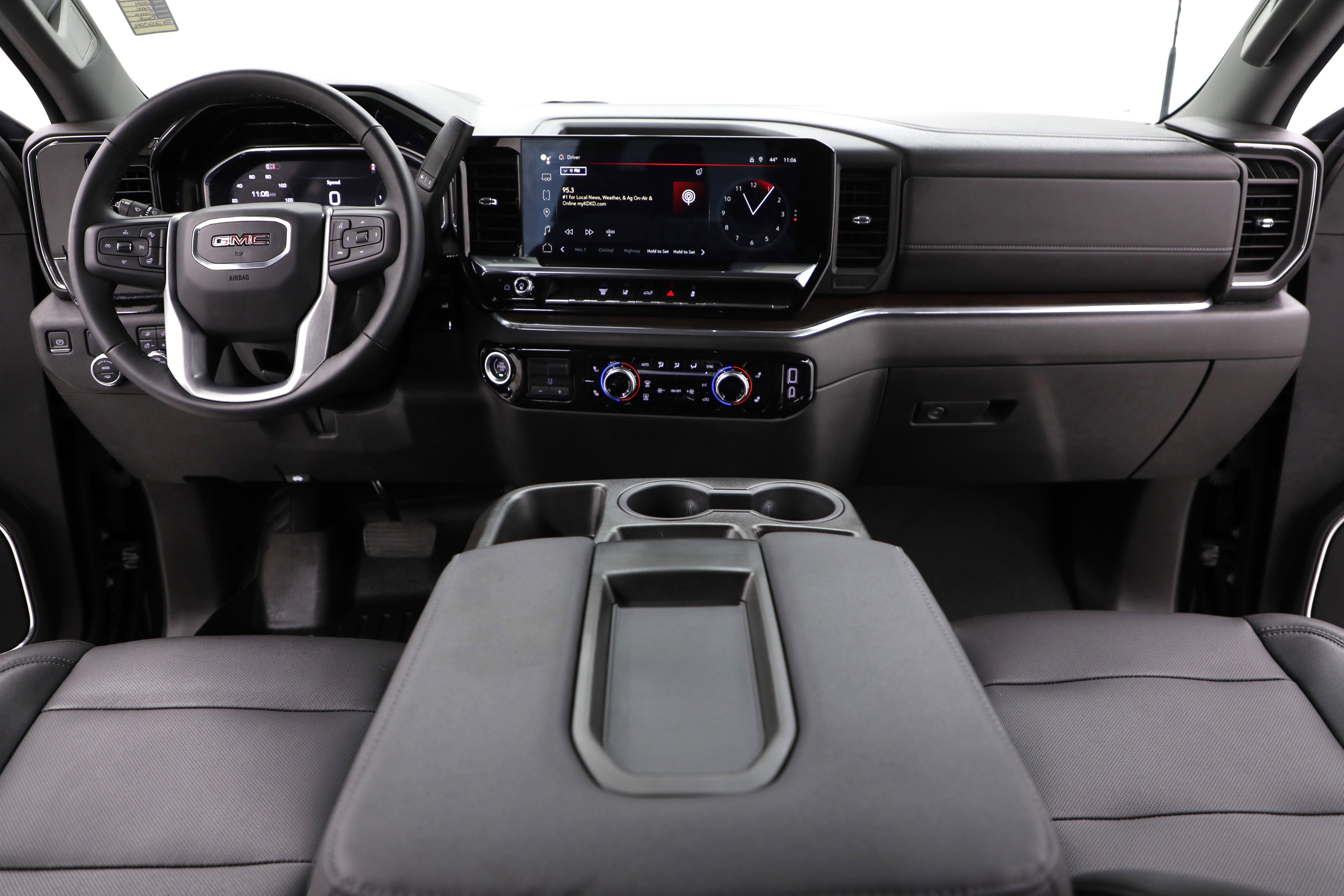 2024 GMC Sierra 3500 HD SLT