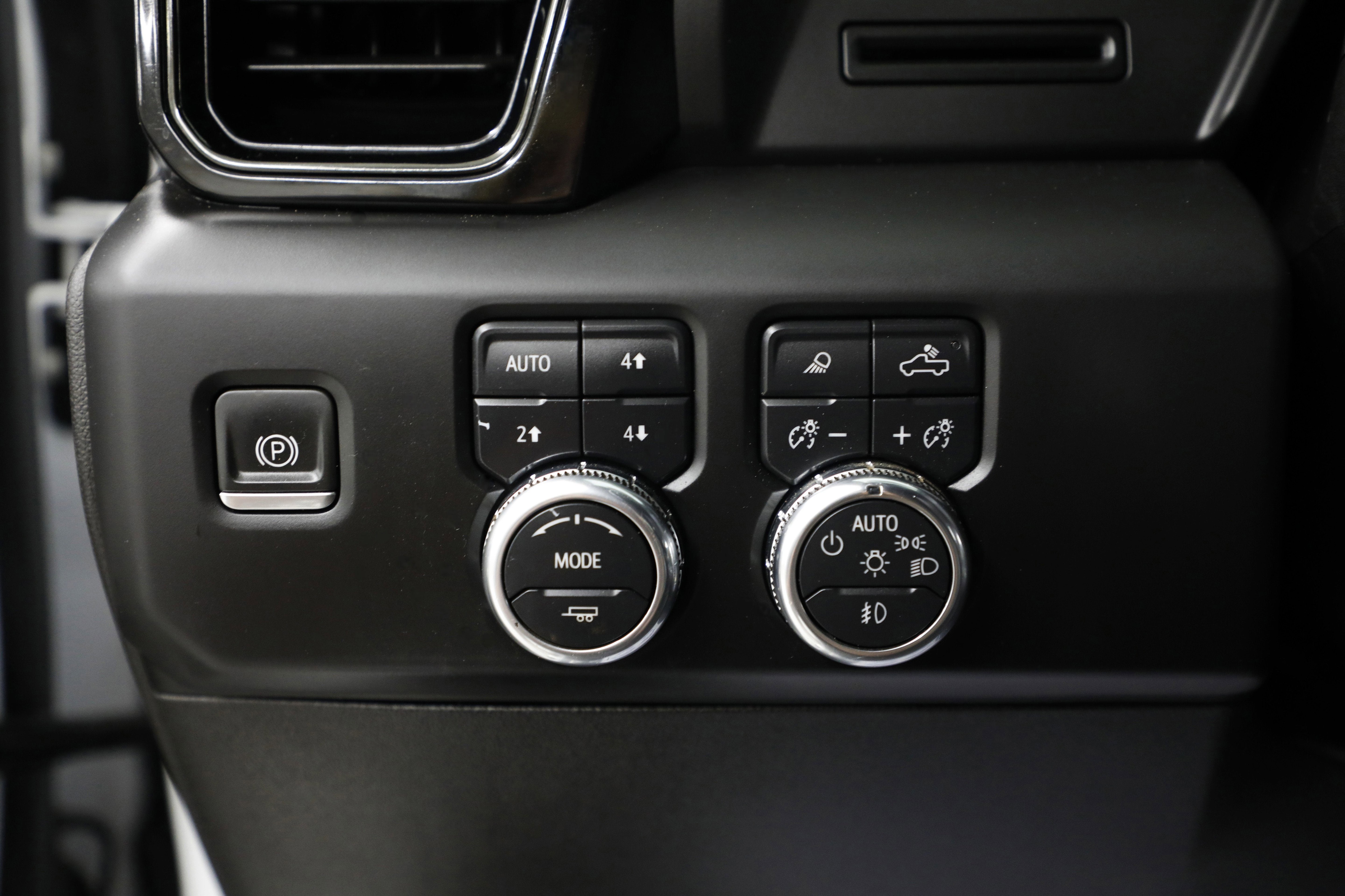 2024 GMC Sierra 3500 HD AT4