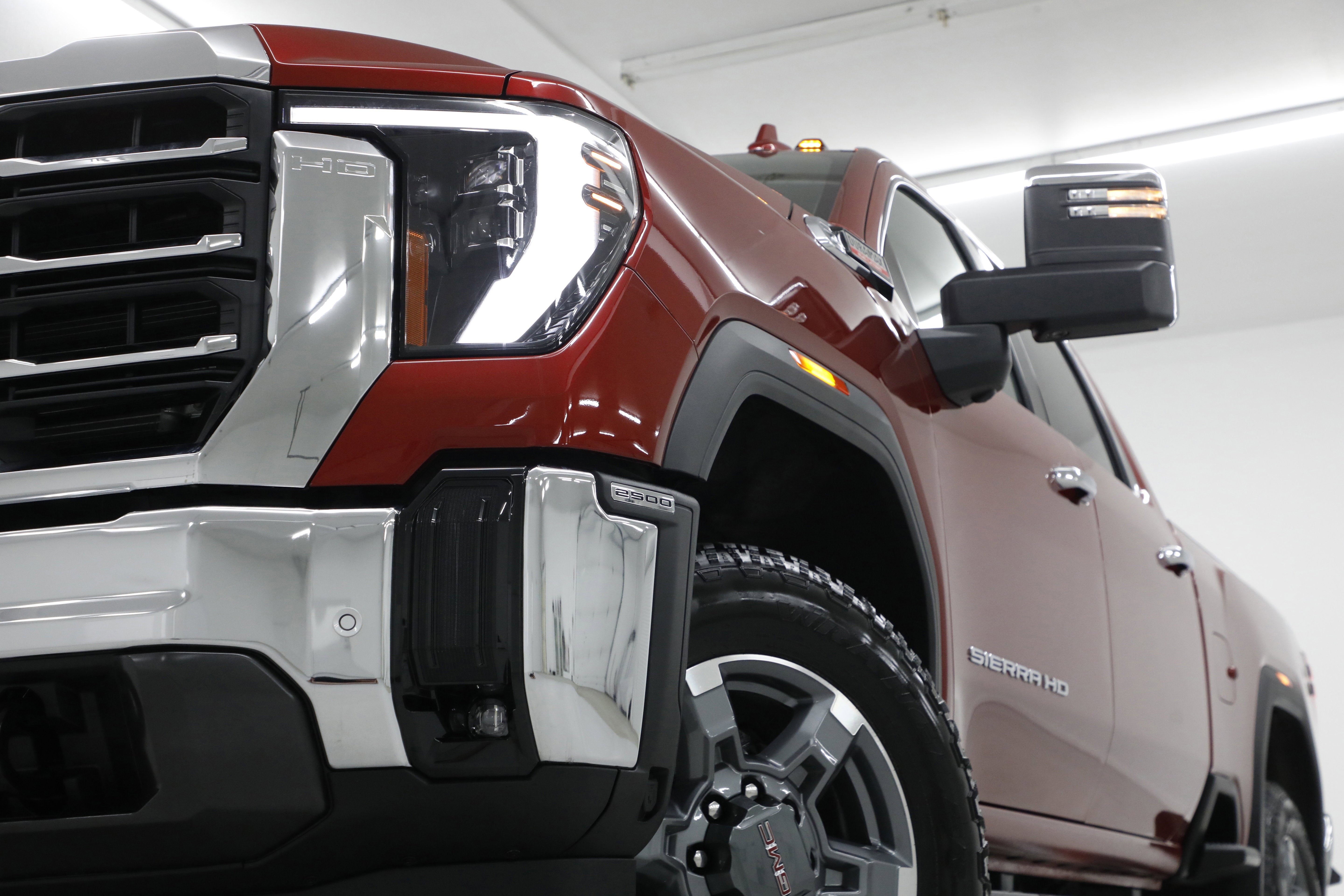 2026 GMC Sierra 2500 HD SLT