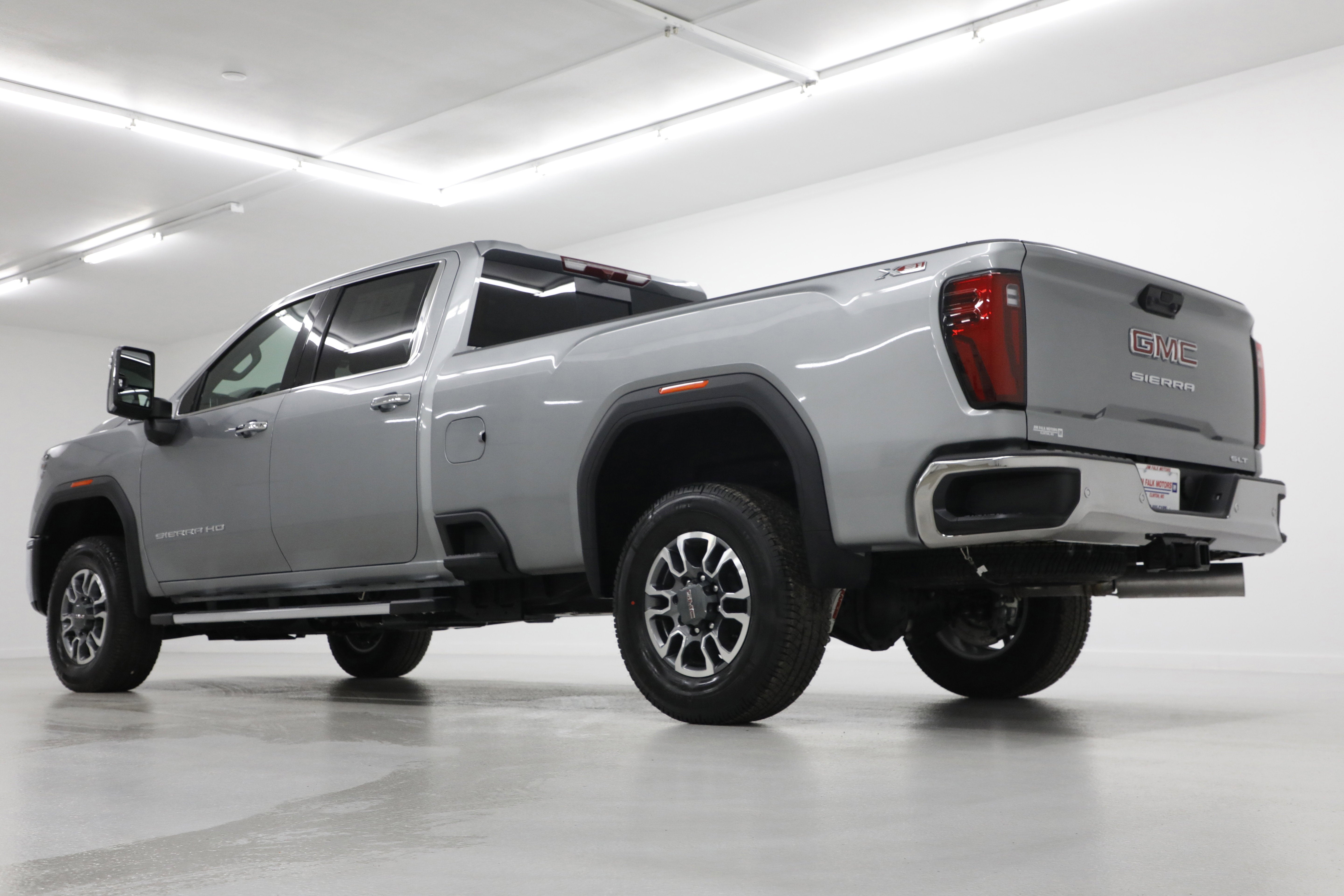 2026 GMC Sierra 2500 HD SLT