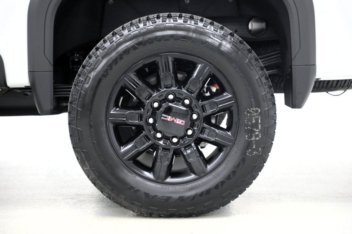 2026 GMC Sierra 2500HD AT4 - Photo 15