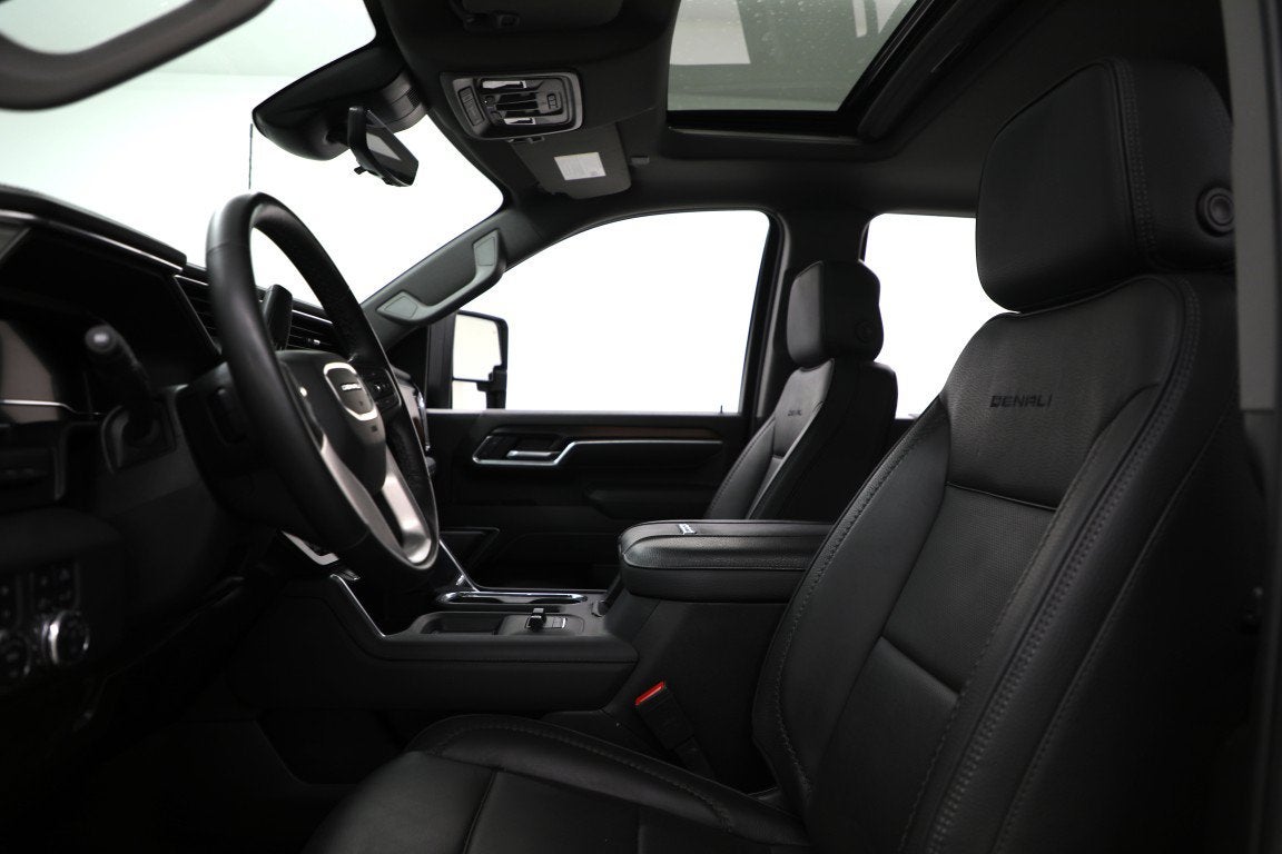 2025 GMC Sierra 2500 HD Denali