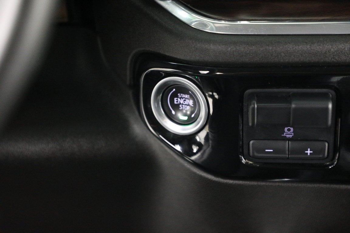 2025 GMC Sierra 3500 HD SLT DRW