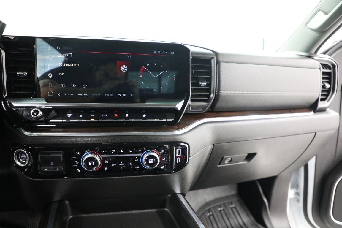 2025 GMC Sierra 3500 HD SLT DRW
