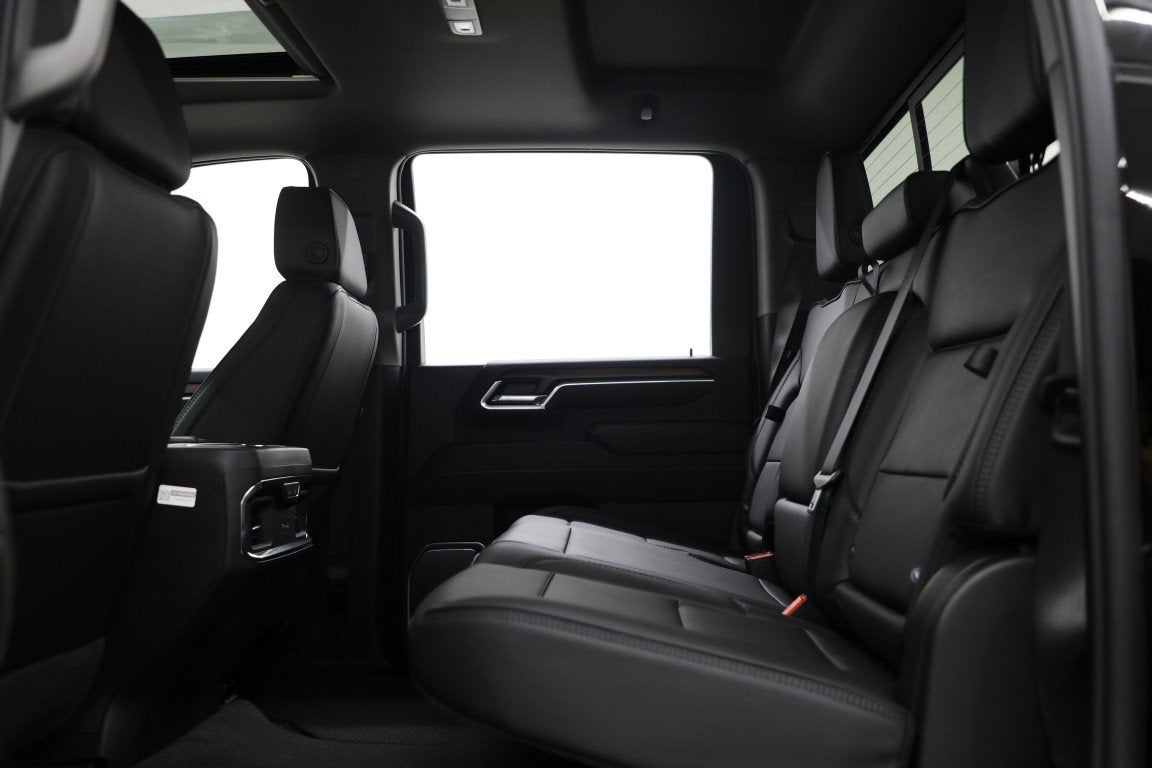 2026 GMC Sierra 3500 HD Denali DRW