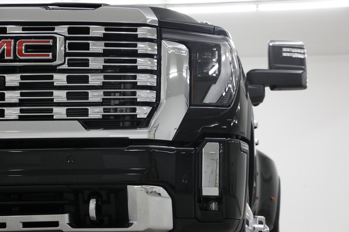 2026 GMC Sierra 3500 HD Denali DRW